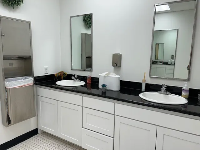 Office For Rent in Tarrant County , 2535 Brennan Avenue, Fort Worth, Texas 76106, 0, 0, Garage spaces, 0 Sqft, built in 1985, mls#21311033, Real Estate Agent in Fort Worth, Homes For Rent in Tarrant county, Homes For Rent in Fort Worth, Realtor in Fort Worth Texas, Real Estate Brokerage Independent Realty Texas, Luminita Cordes Realtor