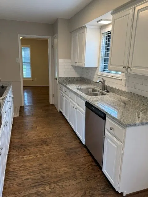 Single Family Residence For Rent in Dallas County , 1208 N Cottonwood Drive, Richardson, Texas 75080, 3 Bedroom, 2 Bathroom, 2 Garage spaces, 1,901 Sqft, built in 1965, mls#21292305, Real Estate Agent in Richardson, Homes For Rent in Dallas county, Homes For Rent in Richardson, Realtor in Richardson Texas, Real Estate Brokerage Independent Realty Texas, Luminita Cordes Realtor