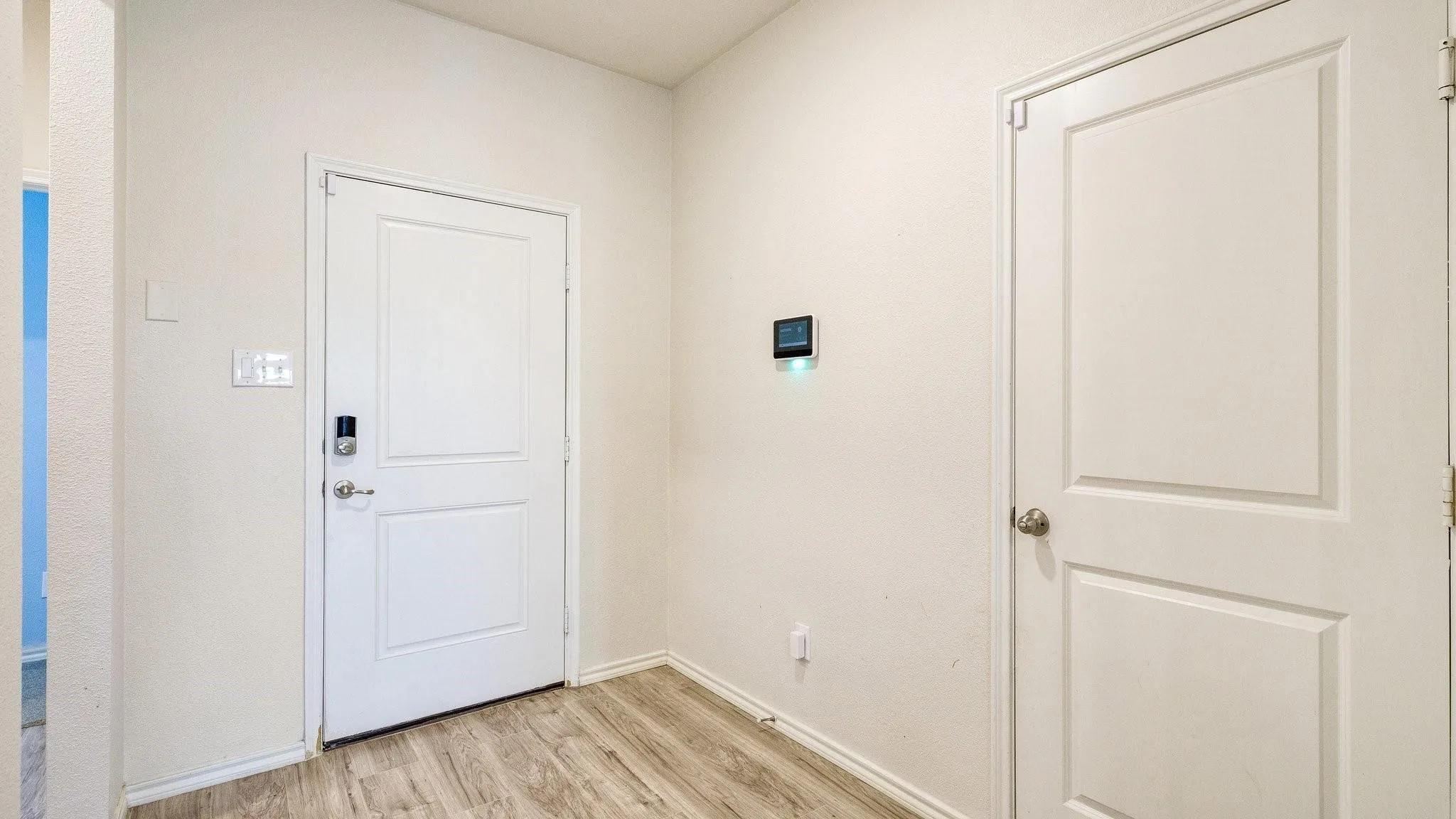 Single Family Residence For Rent in Collin County , 315 Pine Hollow Way, Josephine, Texas 75189, 4 Bedroom, 3 Bathroom, 2 Garage spaces, 2,212 Sqft, built in 2020, mls#21311049, Real Estate Agent in Josephine, Homes For Rent in Collin county, Homes For Rent in Josephine, Realtor in Josephine Texas, Real Estate Brokerage Independent Realty Texas, Luminita Cordes Realtor