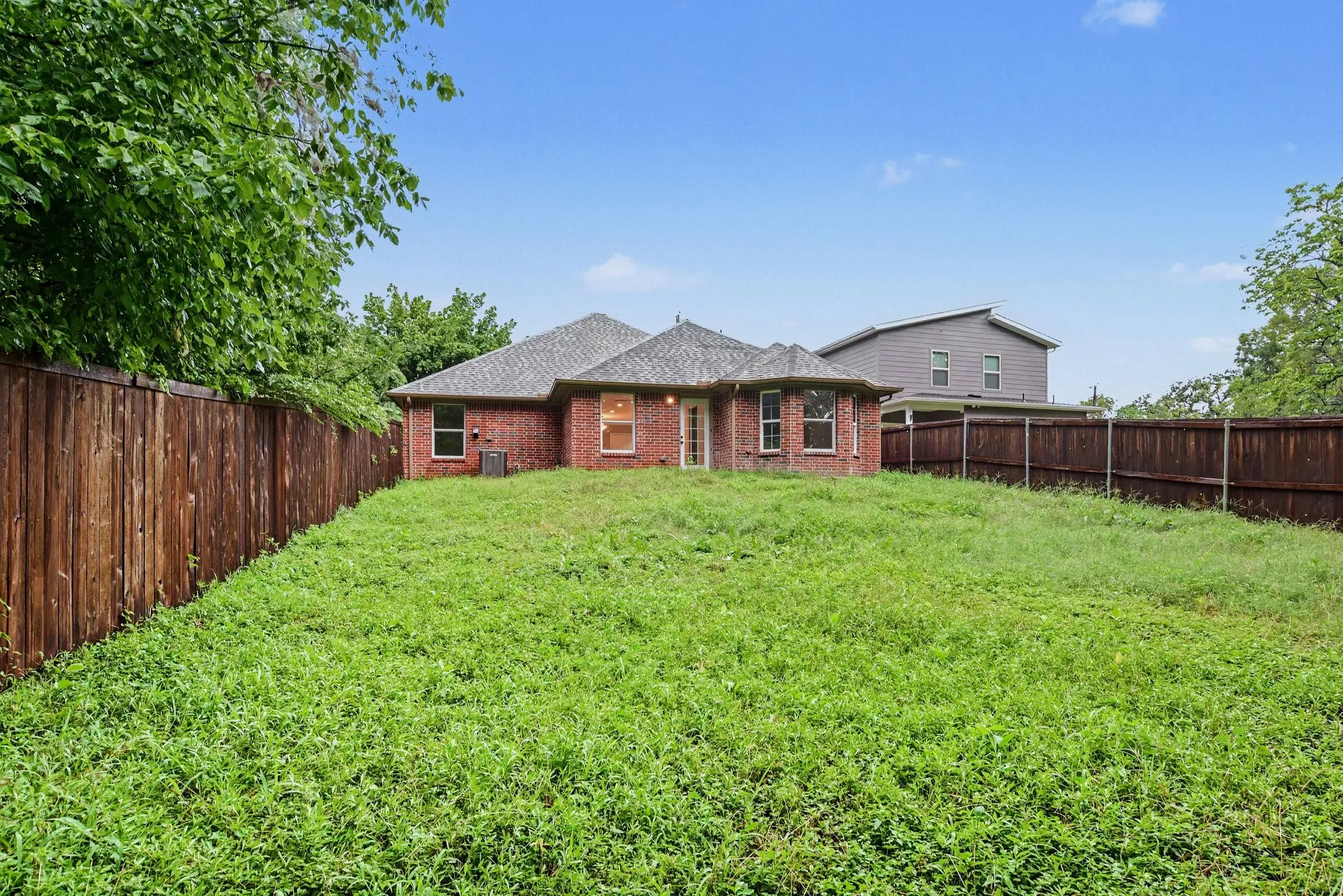 Single Family Residence For Sale in Dallas County , 4519 Yancy Street, Dallas, Texas 75216, 4 Bedroom, 2 Bathroom, 2 Garage spaces, 1,510 Sqft, built in 2019, mls#21311064, Real Estate Agent in Dallas, Homes For Sale in Dallas county, Homes For Sale in Dallas, Realtor in Dallas Texas, Real Estate Brokerage Independent Realty Texas, Luminita Cordes Realtor