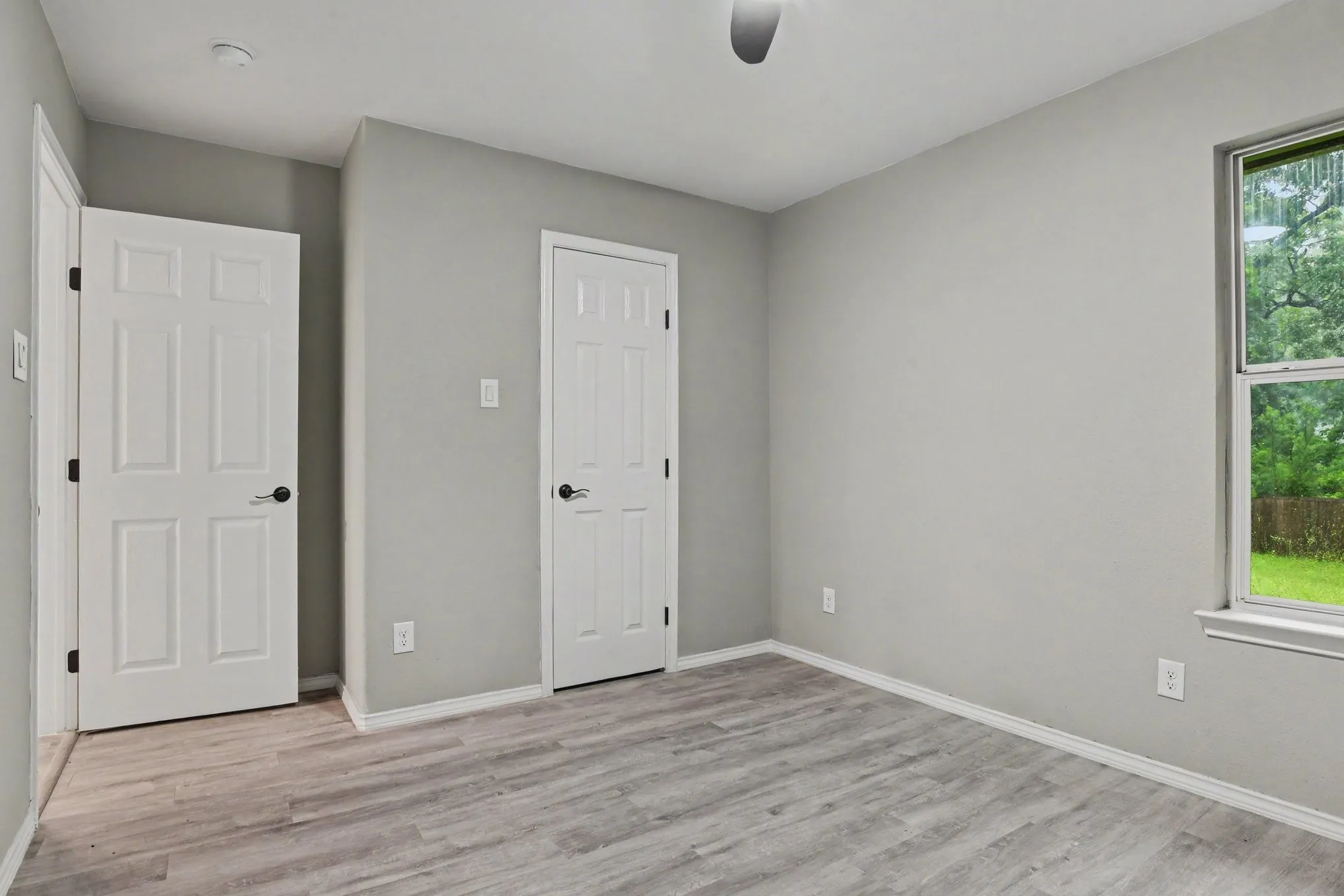 Single Family Residence For Sale in Dallas County , 4519 Yancy Street, Dallas, Texas 75216, 4 Bedroom, 2 Bathroom, 2 Garage spaces, 1,510 Sqft, built in 2019, mls#21311064, Real Estate Agent in Dallas, Homes For Sale in Dallas county, Homes For Sale in Dallas, Realtor in Dallas Texas, Real Estate Brokerage Independent Realty Texas, Luminita Cordes Realtor
