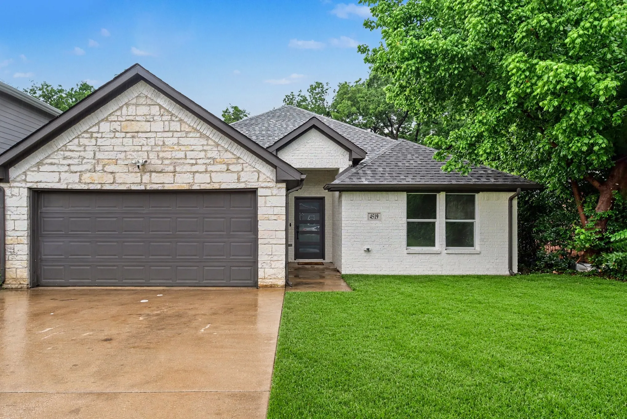 Single Family Residence For Sale in Dallas County , 4519 Yancy Street, Dallas, Texas 75216, 4 Bedroom, 2 Bathroom, 2 Garage spaces, 1,510 Sqft, built in 2019, mls#21311064, Real Estate Agent in Dallas, Homes For Sale in Dallas county, Homes For Sale in Dallas, Realtor in Dallas Texas, Real Estate Brokerage Independent Realty Texas, Luminita Cordes Realtor