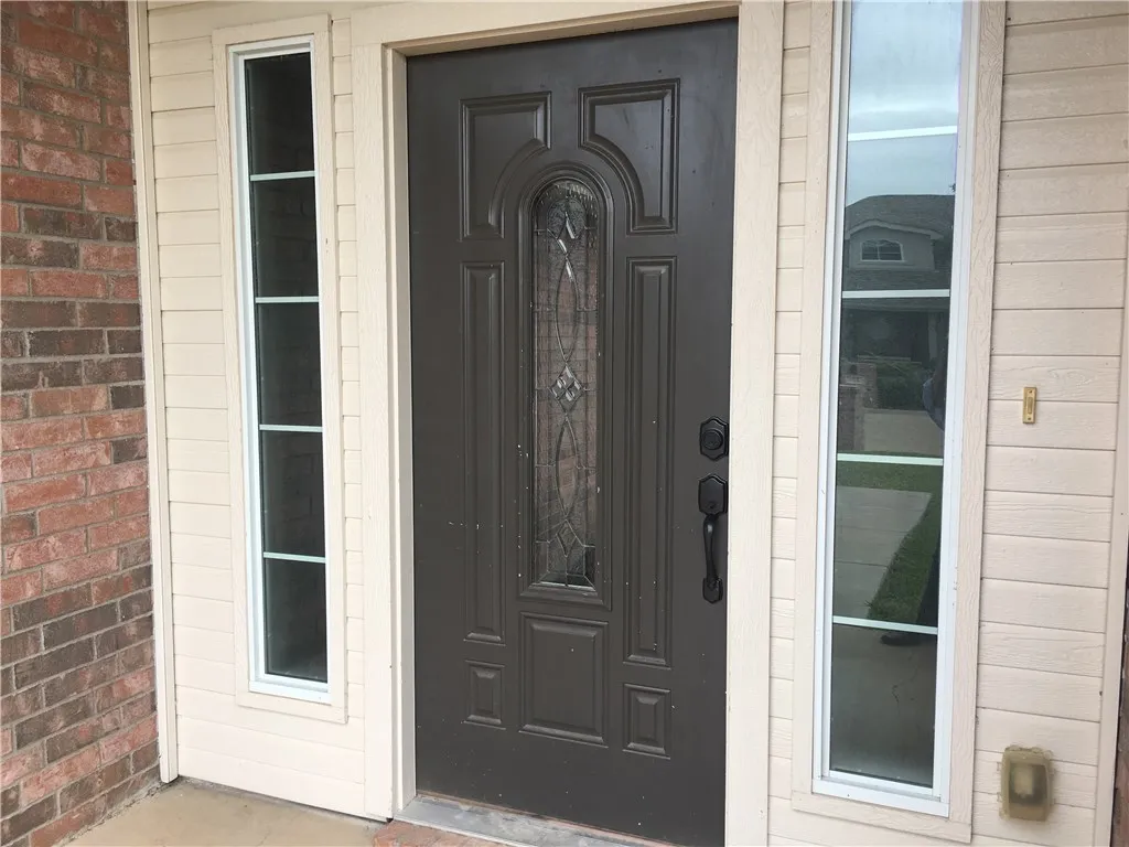 Single Family Residence For Rent in Taylor County , 2218 Old Ironsides Road, Abilene, Texas 79601, 3 Bedroom, 2 Bathroom, 1 Garage spaces, 1,561 Sqft, built in 2004, mls#21311108, Real Estate Agent in Abilene, Homes For Rent in Taylor county, Homes For Rent in Abilene, Realtor in Abilene Texas, Real Estate Brokerage Independent Realty Texas, Luminita Cordes Realtor