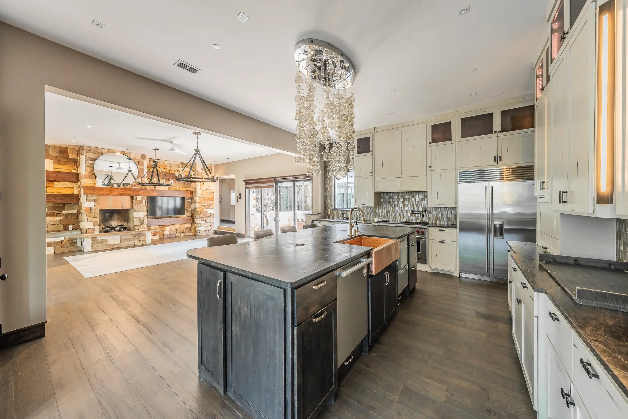 Single Family Residence For Rent in Tarrant County , 1413 Post Oak Place, Westlake, Texas 76262, 4 Bedrooms, 6 Bathrooms, 4 Garage spaces, 5,281 Sqft, built in 2016, Price $17,000, mls#21295570, Real Estate Agent in Westlake, Homes For Rent in Tarrant county, Homes For Rent in Westlake, Realtor in Westlake Texas, Real Estate Brokerage Independent Realty Texas, Luminita Cordes Realtor