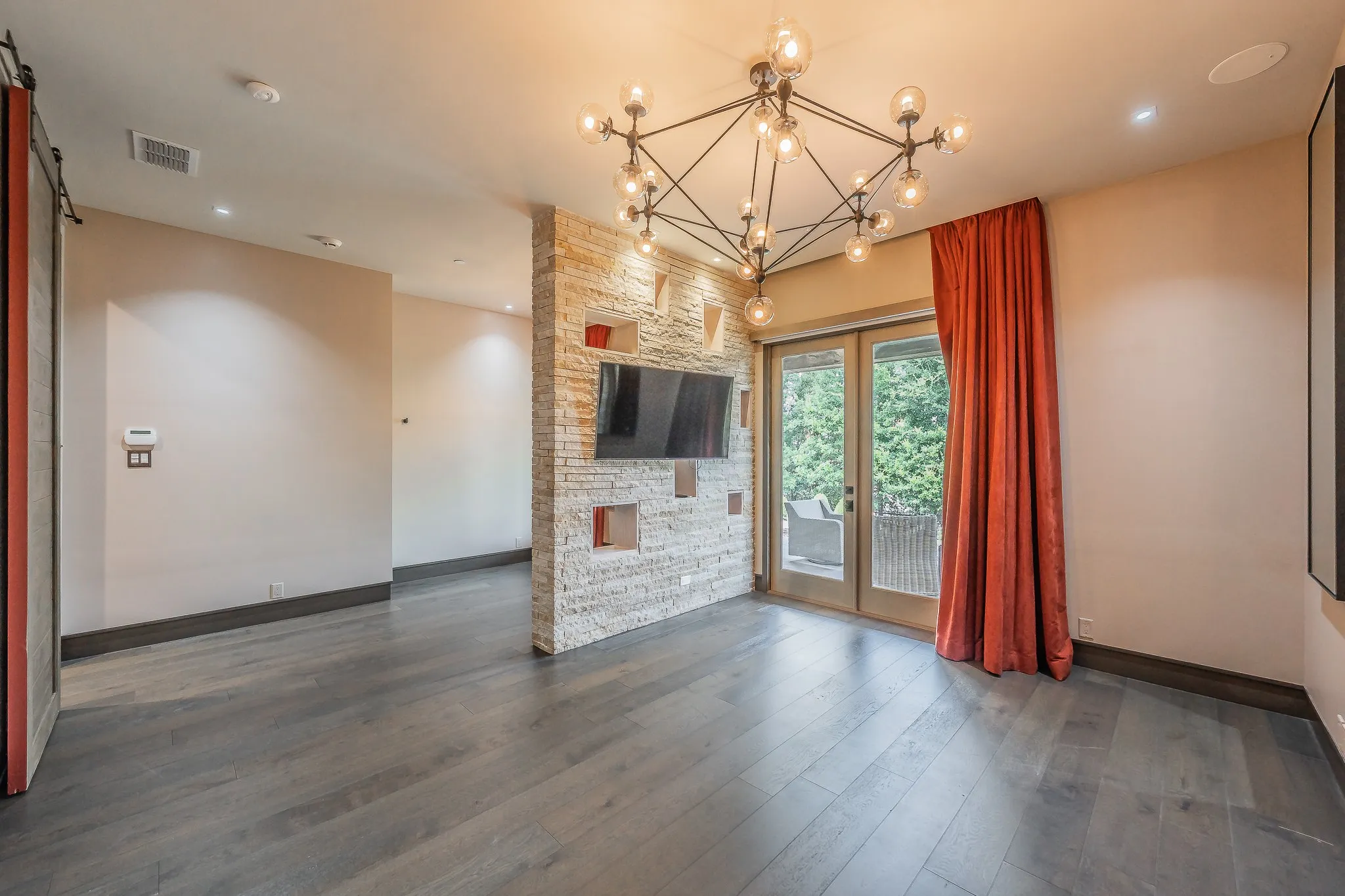 Single Family Residence For Rent in Tarrant County , 1413 Post Oak Place, Westlake, Texas 76262, 4 Bedrooms, 6 Bathrooms, 4 Garage spaces, 5,281 Sqft, built in 2016, Price $17,000, mls#21295570, Real Estate Agent in Westlake, Homes For Rent in Tarrant county, Homes For Rent in Westlake, Realtor in Westlake Texas, Real Estate Brokerage Independent Realty Texas, Luminita Cordes Realtor