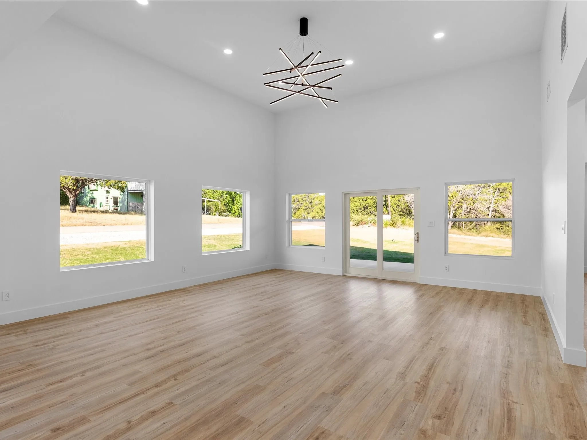 Single Family Residence For Sale in Hood County , 3501 Sleepy Water Road, Granbury, Texas 76048, 3 Bedroom, 3 Bathroom, 2 Garage spaces, 2,193 Sqft, built in 2025, mls#21311096, Real Estate Agent in Granbury, Homes For Sale in Hood county, Homes For Sale in Granbury, Realtor in Granbury Texas, Real Estate Brokerage Independent Realty Texas, Luminita Cordes Realtor
