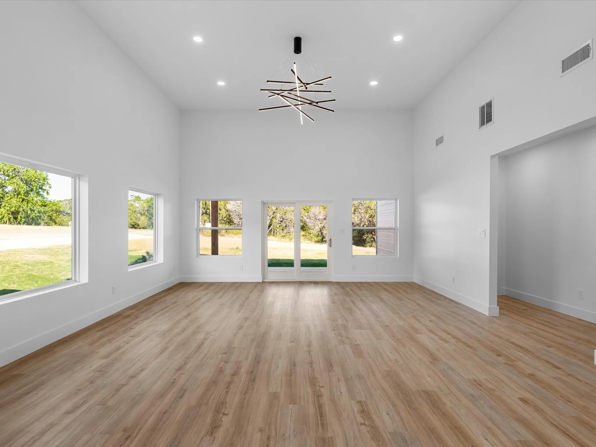 Single Family Residence For Sale in Hood County , 3501 Sleepy Water Road, Granbury, Texas 76048, 3 Bedroom, 3 Bathroom, 2 Garage spaces, 2,193 Sqft, built in 2025, mls#21311096, Real Estate Agent in Granbury, Homes For Sale in Hood county, Homes For Sale in Granbury, Realtor in Granbury Texas, Real Estate Brokerage Independent Realty Texas, Luminita Cordes Realtor
