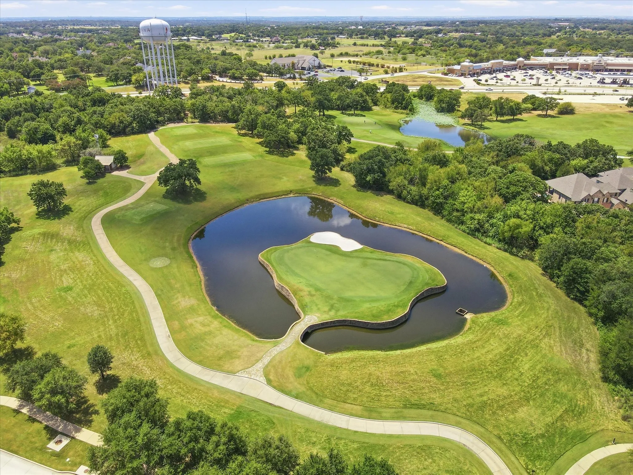 Single Family Residence For Sale in Denton County , 851 Branch Crossing, Lantana, Texas 76226, 4 Bedroom, 3 Bathroom, 2 Garage spaces, 3,015 Sqft, built in 2004, mls#21292728, Real Estate Agent in Lantana, Homes For Sale in Denton county, Homes For Sale in Lantana, Realtor in Lantana Texas, Real Estate Brokerage Independent Realty Texas, Luminita Cordes Realtor