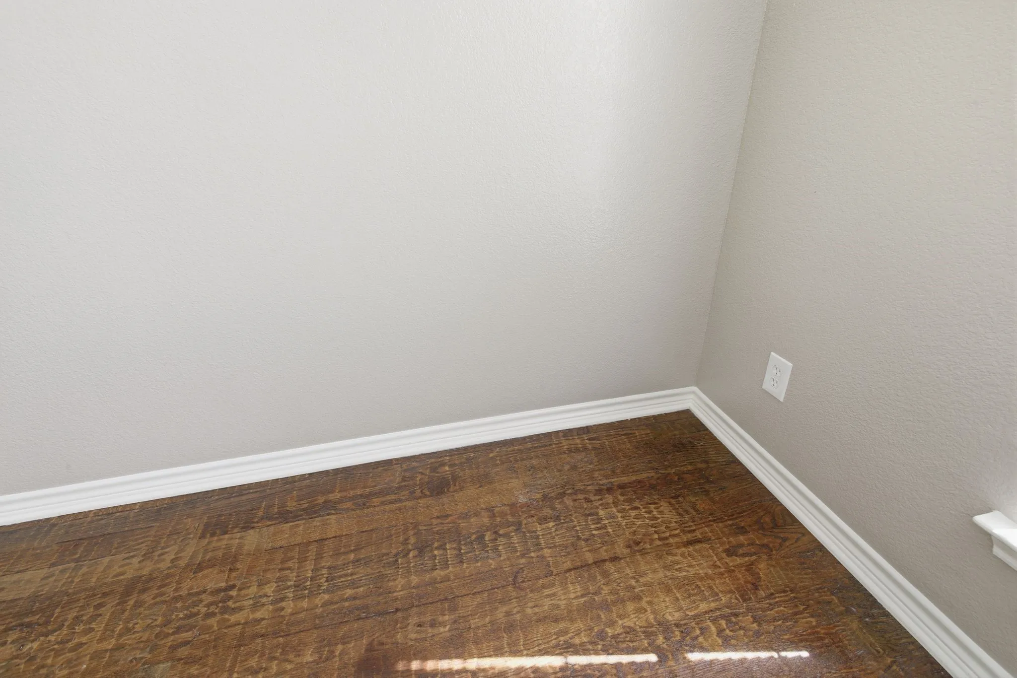 Single Family Residence For Rent in Collin County , 1006 Lake Dallas Drive, Wylie, Texas 75098, 4 Bedroom, 2 Bathroom, 2 Garage spaces, 2,028 Sqft, built in 2000, mls#21311115, Real Estate Agent in Wylie, Homes For Rent in Collin county, Homes For Rent in Wylie, Realtor in Wylie Texas, Real Estate Brokerage Independent Realty Texas, Luminita Cordes Realtor