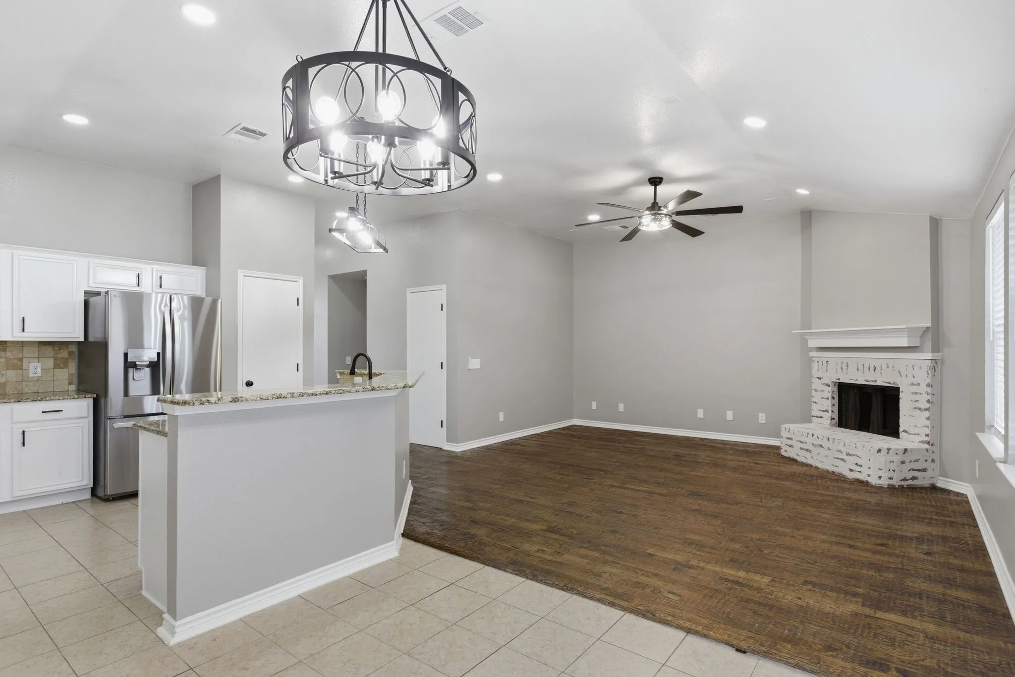 Single Family Residence For Rent in Collin County , 1006 Lake Dallas Drive, Wylie, Texas 75098, 4 Bedroom, 2 Bathroom, 2 Garage spaces, 2,028 Sqft, built in 2000, mls#21311115, Real Estate Agent in Wylie, Homes For Rent in Collin county, Homes For Rent in Wylie, Realtor in Wylie Texas, Real Estate Brokerage Independent Realty Texas, Luminita Cordes Realtor