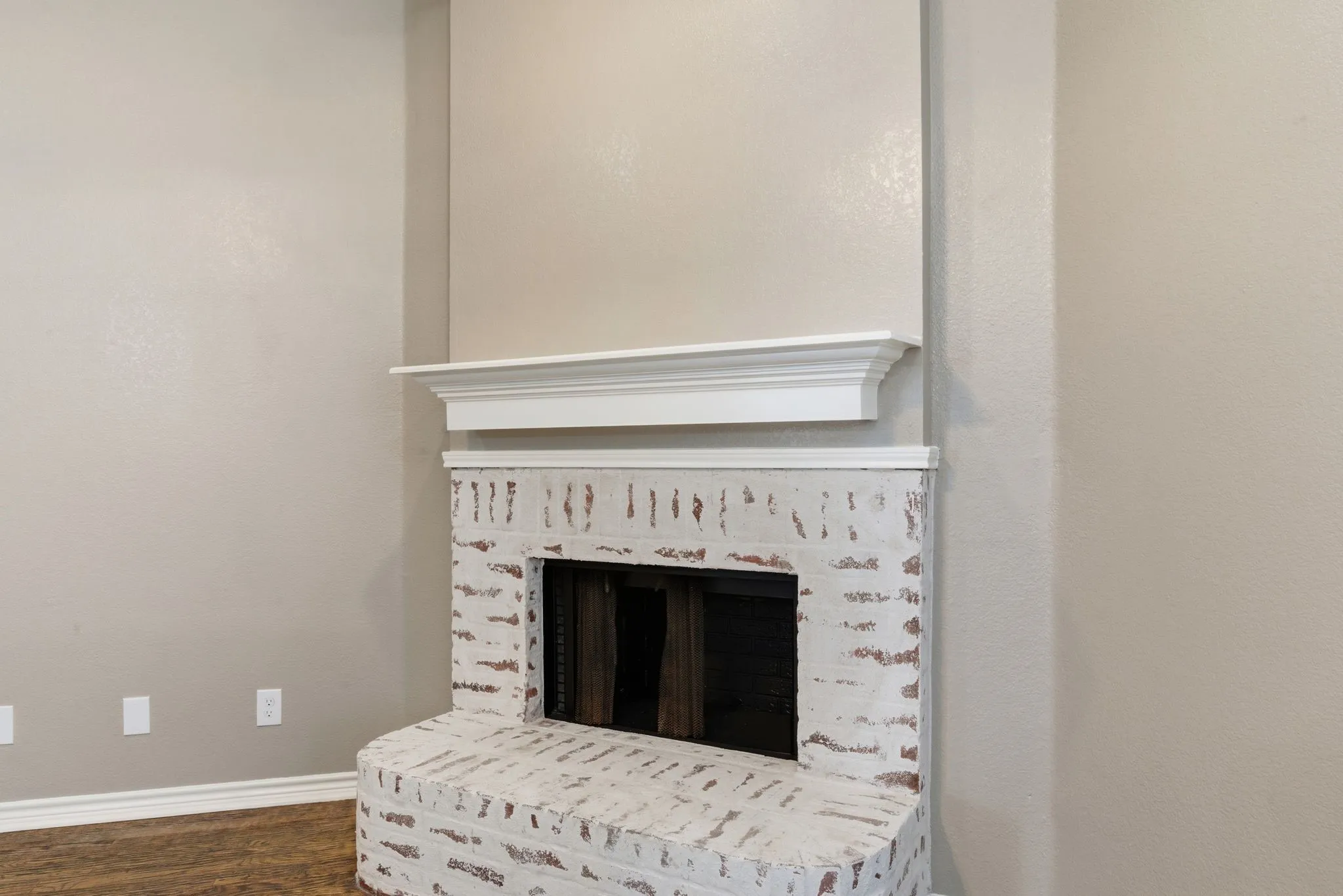 Single Family Residence For Rent in Collin County , 1006 Lake Dallas Drive, Wylie, Texas 75098, 4 Bedroom, 2 Bathroom, 2 Garage spaces, 2,028 Sqft, built in 2000, mls#21311115, Real Estate Agent in Wylie, Homes For Rent in Collin county, Homes For Rent in Wylie, Realtor in Wylie Texas, Real Estate Brokerage Independent Realty Texas, Luminita Cordes Realtor