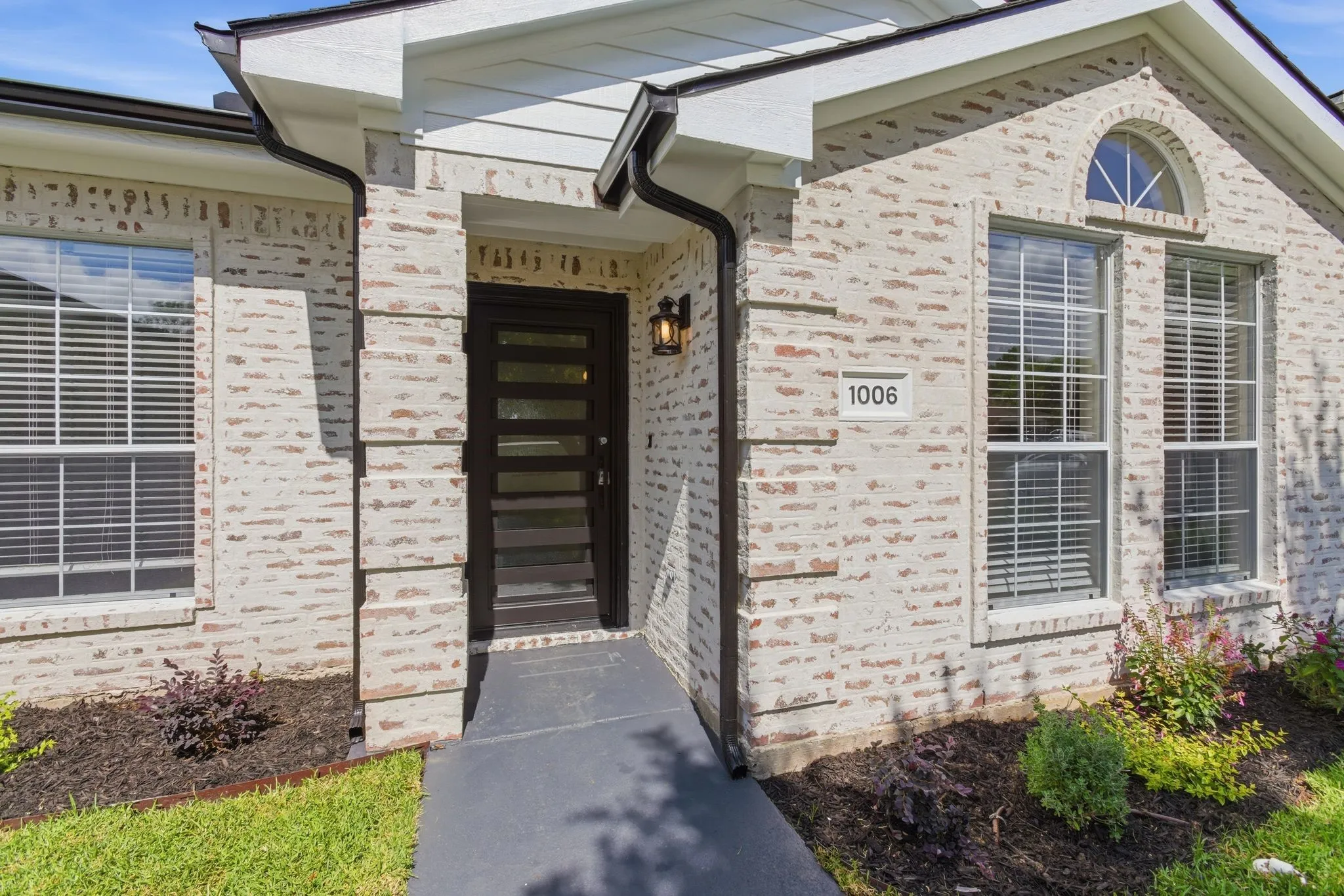 Single Family Residence For Rent in Collin County , 1006 Lake Dallas Drive, Wylie, Texas 75098, 4 Bedroom, 2 Bathroom, 2 Garage spaces, 2,028 Sqft, built in 2000, mls#21311115, Real Estate Agent in Wylie, Homes For Rent in Collin county, Homes For Rent in Wylie, Realtor in Wylie Texas, Real Estate Brokerage Independent Realty Texas, Luminita Cordes Realtor
