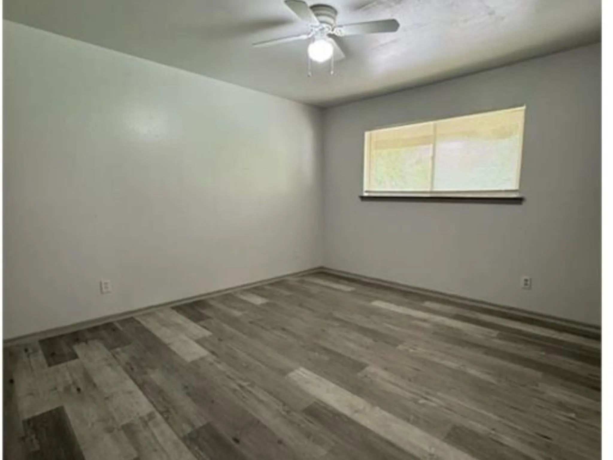 Generously sized bedroom with great natural light, 3 closets.