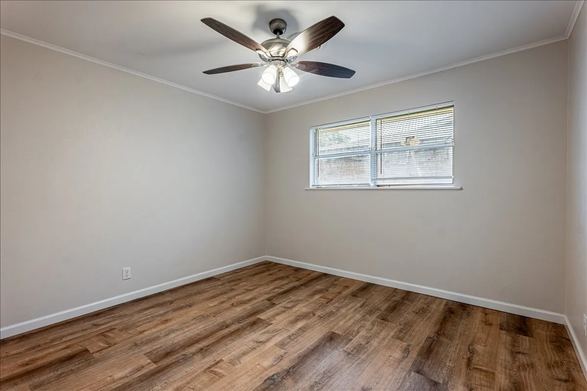 Single Family Residence For Sale in Erath County , 1762 N Mc Cart Street, Stephenville, Texas 76401, 4 Bedroom, 2 Bathroom, 1 Garage spaces, 1,990 Sqft, built in 1963, mls#21305333, Real Estate Agent in Stephenville, Homes For Sale in Erath county, Homes For Sale in Stephenville, Realtor in Stephenville Texas, Real Estate Brokerage Independent Realty Texas, Luminita Cordes Realtor