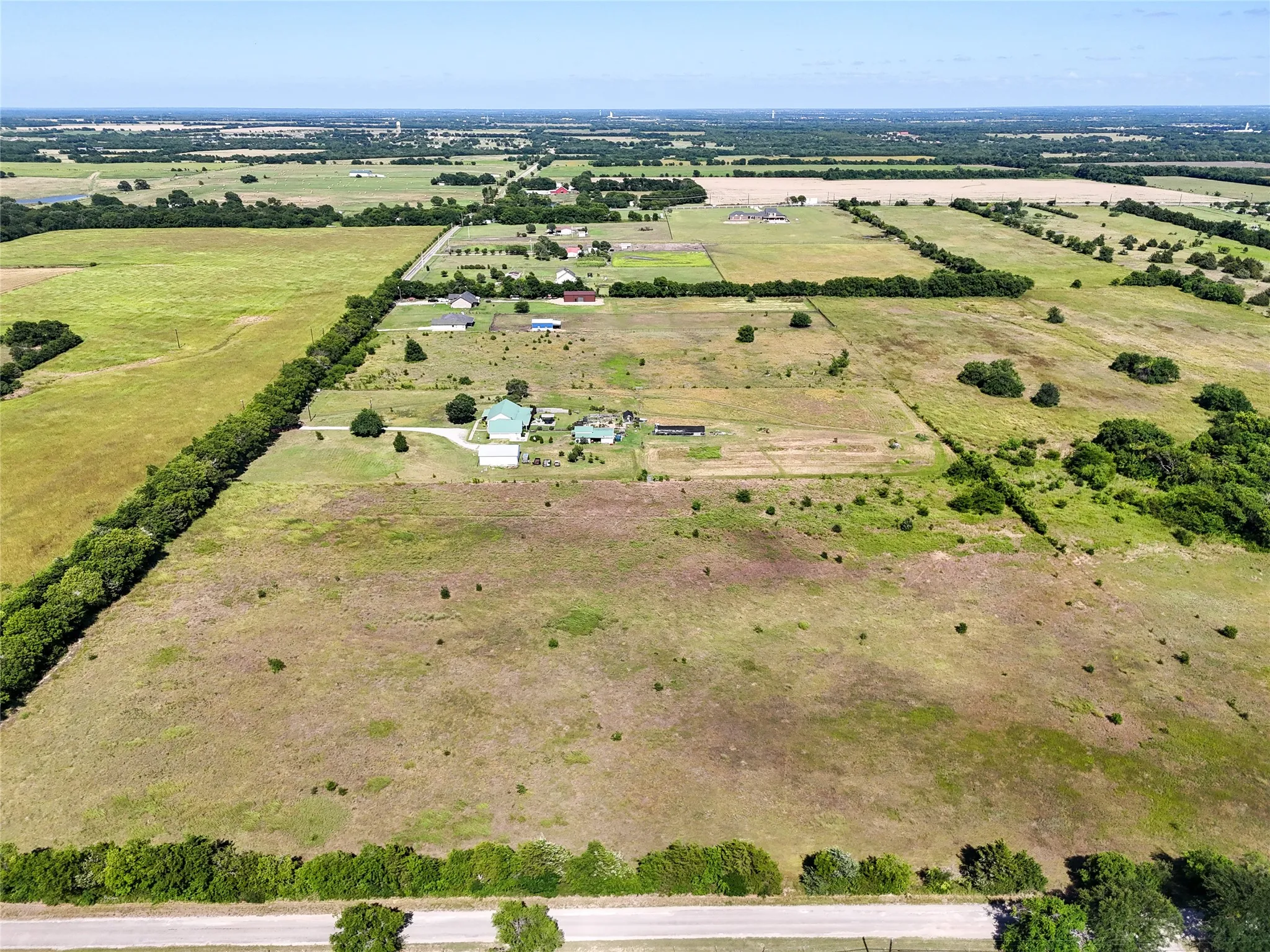 Unimproved Land For Sale in Grayson County , TBD Lot 3 Knothole Road, Whitewright, Texas 75491, 0, 0, Garage spaces, 0 Sqft, built in 0, Price $130,000, mls#21290689, Real Estate Agent in Whitewright, Homes For Sale in Grayson county, Homes For Sale in Whitewright, Realtor in Whitewright Texas, Real Estate Brokerage Independent Realty Texas, Luminita Cordes Realtor