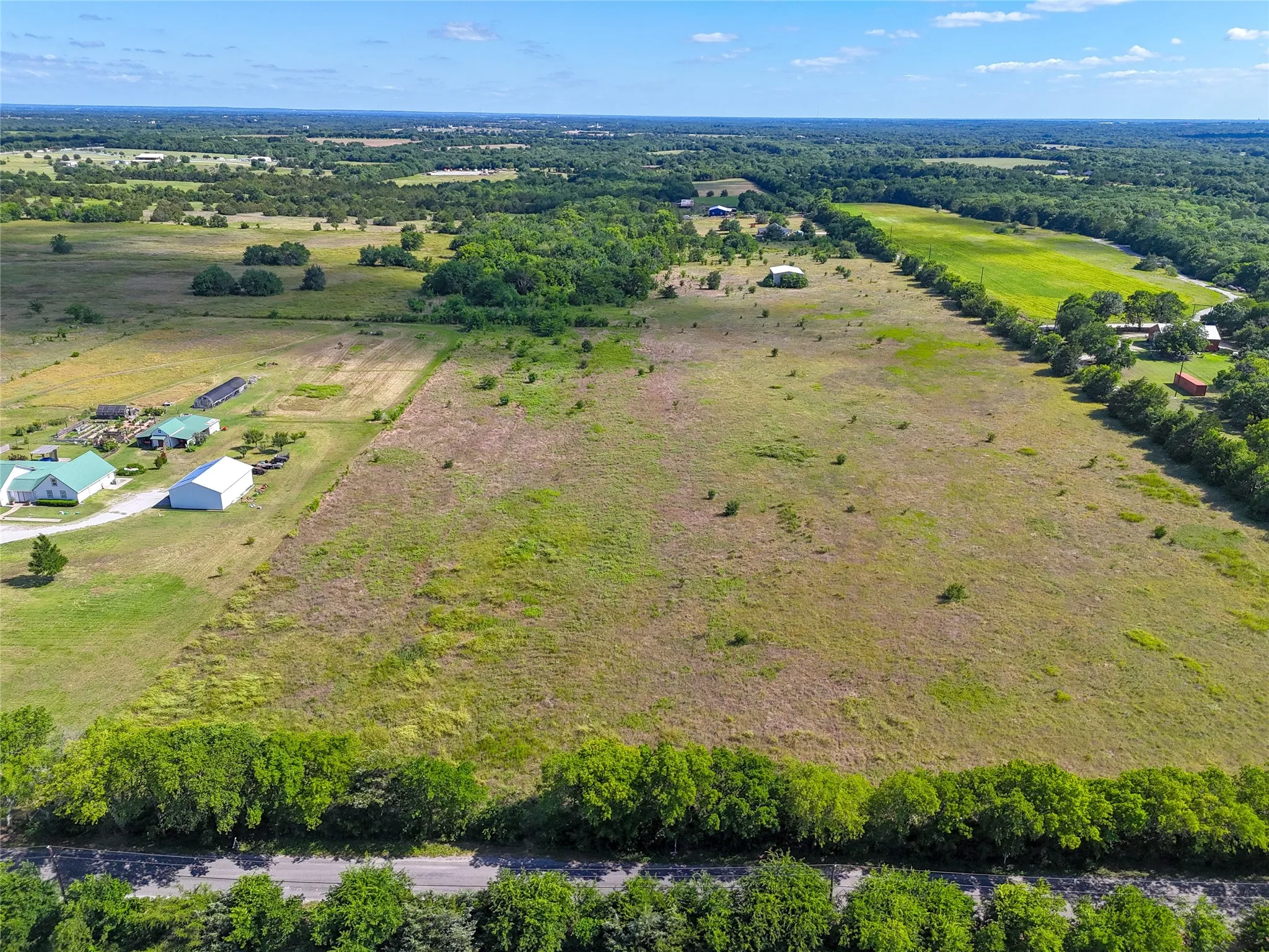 Unimproved Land For Sale in Grayson County , TBD Lot 3 Knothole Road, Whitewright, Texas 75491, 0, 0, Garage spaces, 0 Sqft, built in 0, Price $130,000, mls#21290689, Real Estate Agent in Whitewright, Homes For Sale in Grayson county, Homes For Sale in Whitewright, Realtor in Whitewright Texas, Real Estate Brokerage Independent Realty Texas, Luminita Cordes Realtor