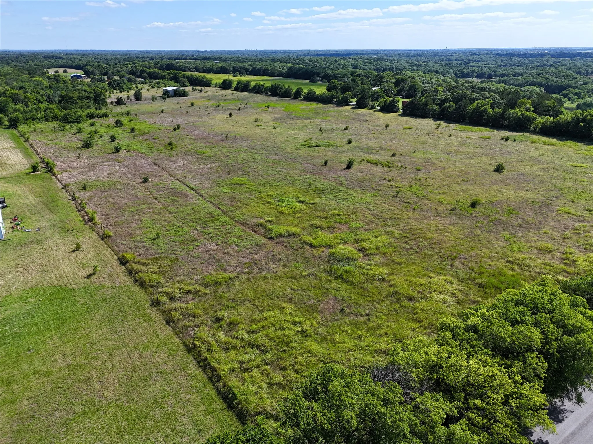 Unimproved Land For Sale in Grayson County , TBD Lot 2 Knothole Road, Whitewright, Texas 75491, 0, 0, Garage spaces, 0 Sqft, built in 0, mls#21290536, Real Estate Agent in Whitewright, Homes For Sale in Grayson county, Homes For Sale in Whitewright, Realtor in Whitewright Texas, Real Estate Brokerage Independent Realty Texas, Luminita Cordes Realtor