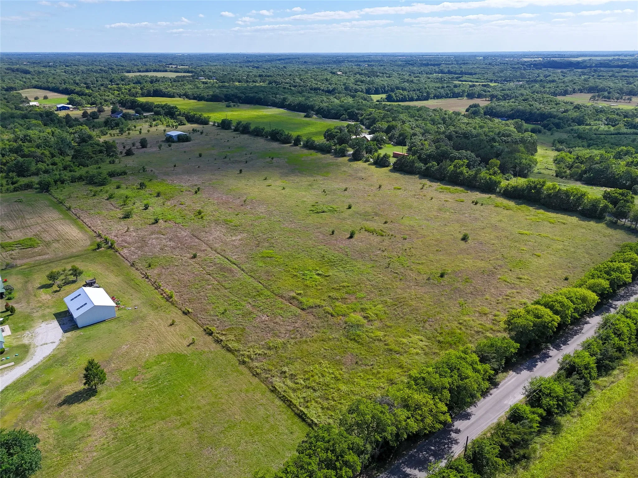 Unimproved Land For Sale in Grayson County , TBD Lot 2 Knothole Road, Whitewright, Texas 75491, 0, 0, Garage spaces, 0 Sqft, built in 0, mls#21290536, Real Estate Agent in Whitewright, Homes For Sale in Grayson county, Homes For Sale in Whitewright, Realtor in Whitewright Texas, Real Estate Brokerage Independent Realty Texas, Luminita Cordes Realtor
