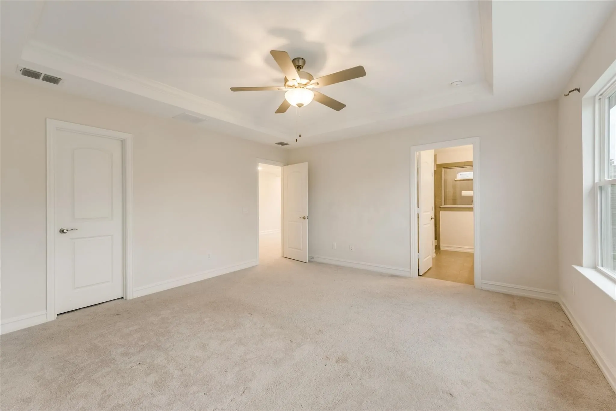 Single Family Residence For Rent in Dallas County , 714 Creekwater Lane, Garland, Texas 75043, 3 Bedroom, 3 Bathroom, 2 Garage spaces, 2,177 Sqft, built in 2022, mls#21311180, Real Estate Agent in Garland, Homes For Rent in Dallas county, Homes For Rent in Garland, Realtor in Garland Texas, Real Estate Brokerage Independent Realty Texas, Luminita Cordes Realtor