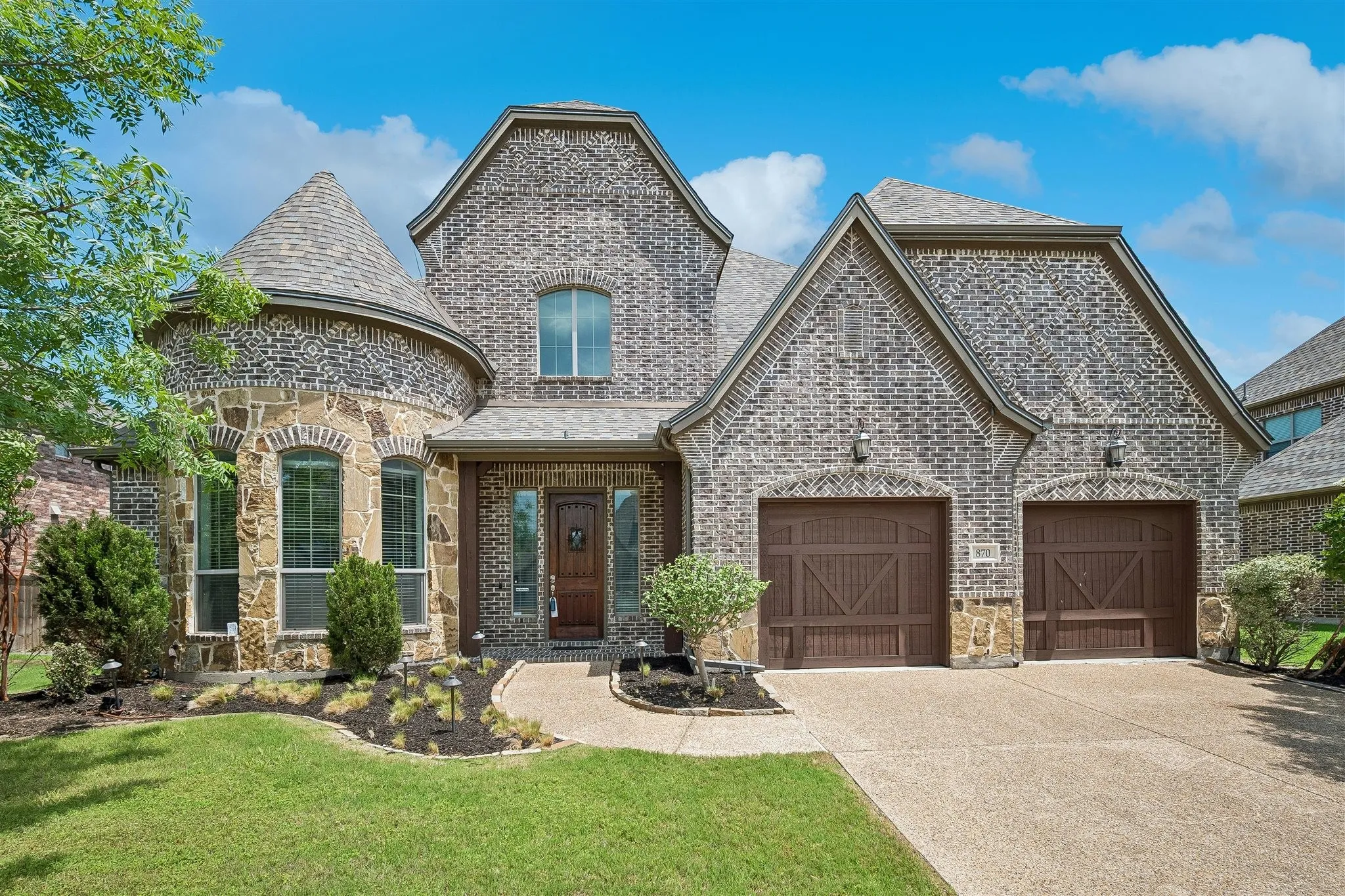 Single Family Residence For Sale in Collin County , 870 Sagebrush Drive, Prosper, Texas 75078, 4 Bedroom, 4 Bathroom, 3 Garage spaces, 3,864 Sqft, built in 2014, Price $730,000, mls#21309863, Real Estate Agent in Prosper, Homes For Sale in Collin county, Homes For Sale in Prosper, Realtor in Prosper Texas, Real Estate Brokerage Independent Realty Texas, Luminita Cordes Realtor