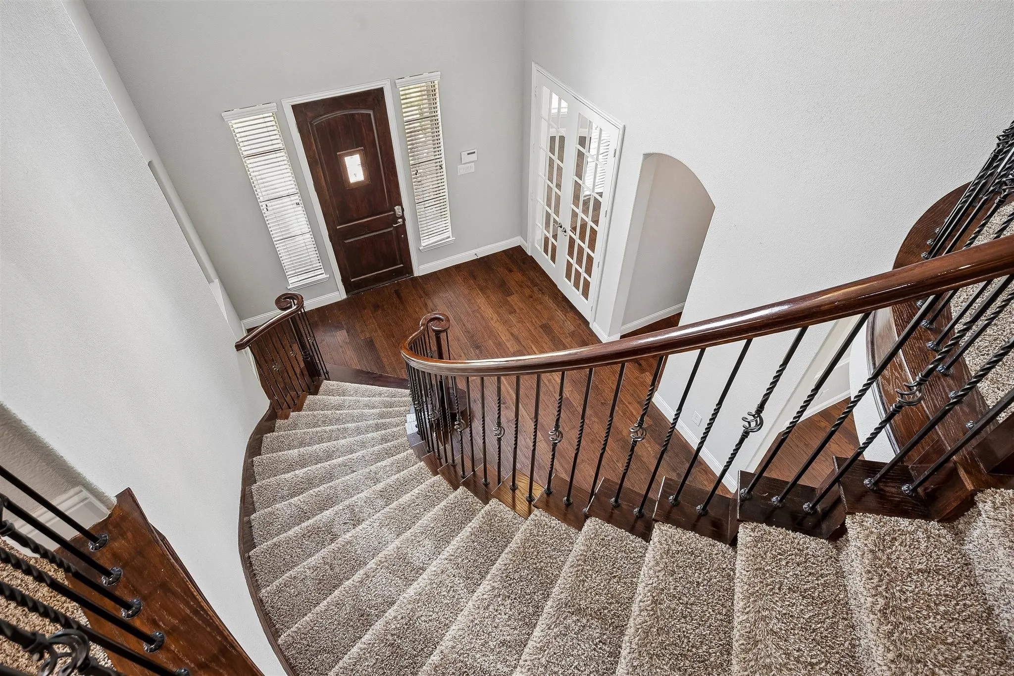 Single Family Residence For Sale in Collin County , 870 Sagebrush Drive, Prosper, Texas 75078, 4 Bedroom, 4 Bathroom, 3 Garage spaces, 3,864 Sqft, built in 2014, Price $730,000, mls#21309863, Real Estate Agent in Prosper, Homes For Sale in Collin county, Homes For Sale in Prosper, Realtor in Prosper Texas, Real Estate Brokerage Independent Realty Texas, Luminita Cordes Realtor