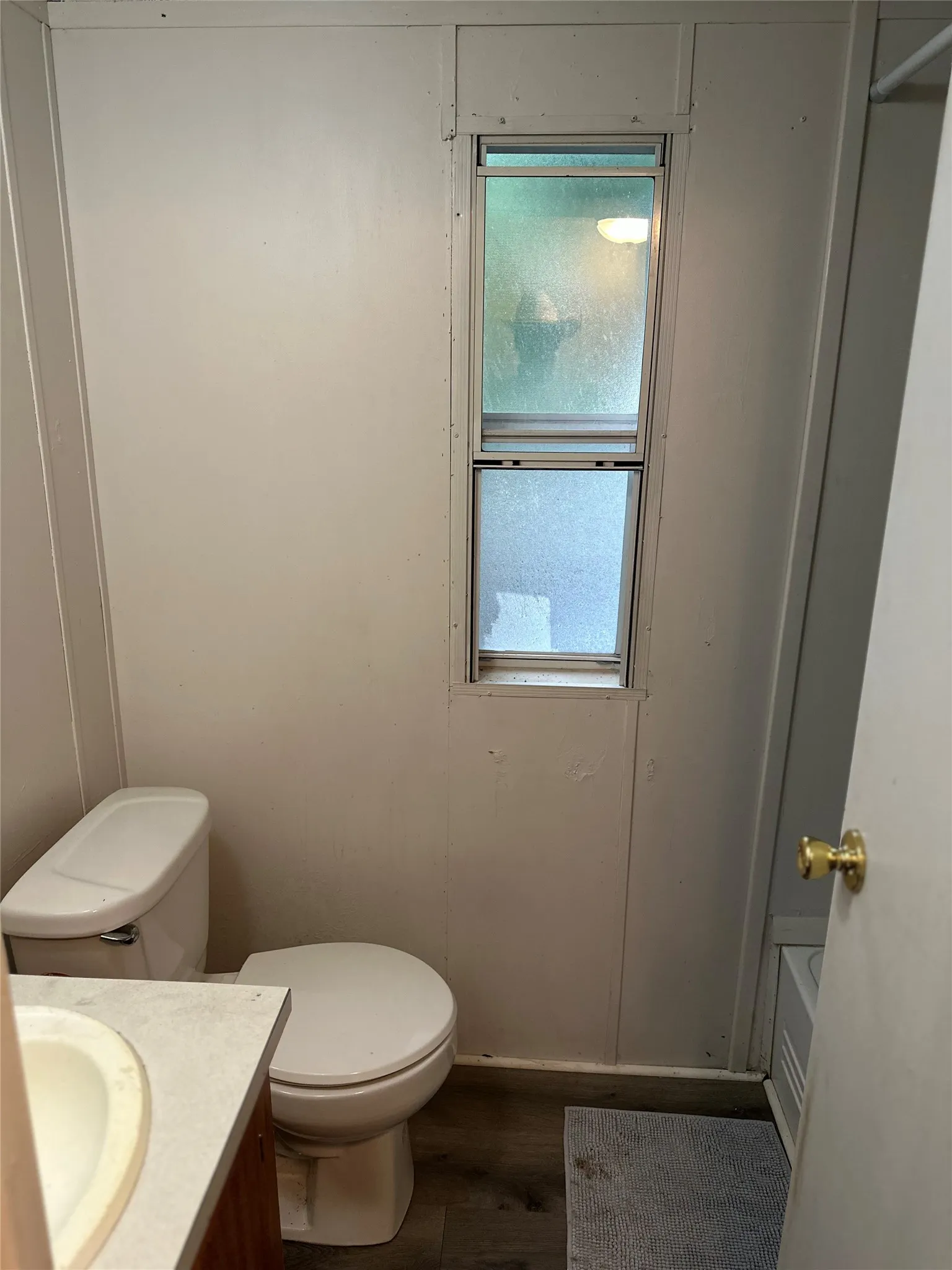 Mobile Home For Sale in Erath County , 1250 N Belknap Street, Stephenville, Texas 76401, 2 Bedrooms, 2 Bathrooms, Garage spaces, 1,088 Sqft, built in 1999, Price $115,000, mls#21308117, Real Estate Agent in Stephenville, Homes For Sale in Erath county, Homes For Sale in Stephenville, Realtor in Stephenville Texas, Real Estate Brokerage Independent Realty Texas, Luminita Cordes Realtor