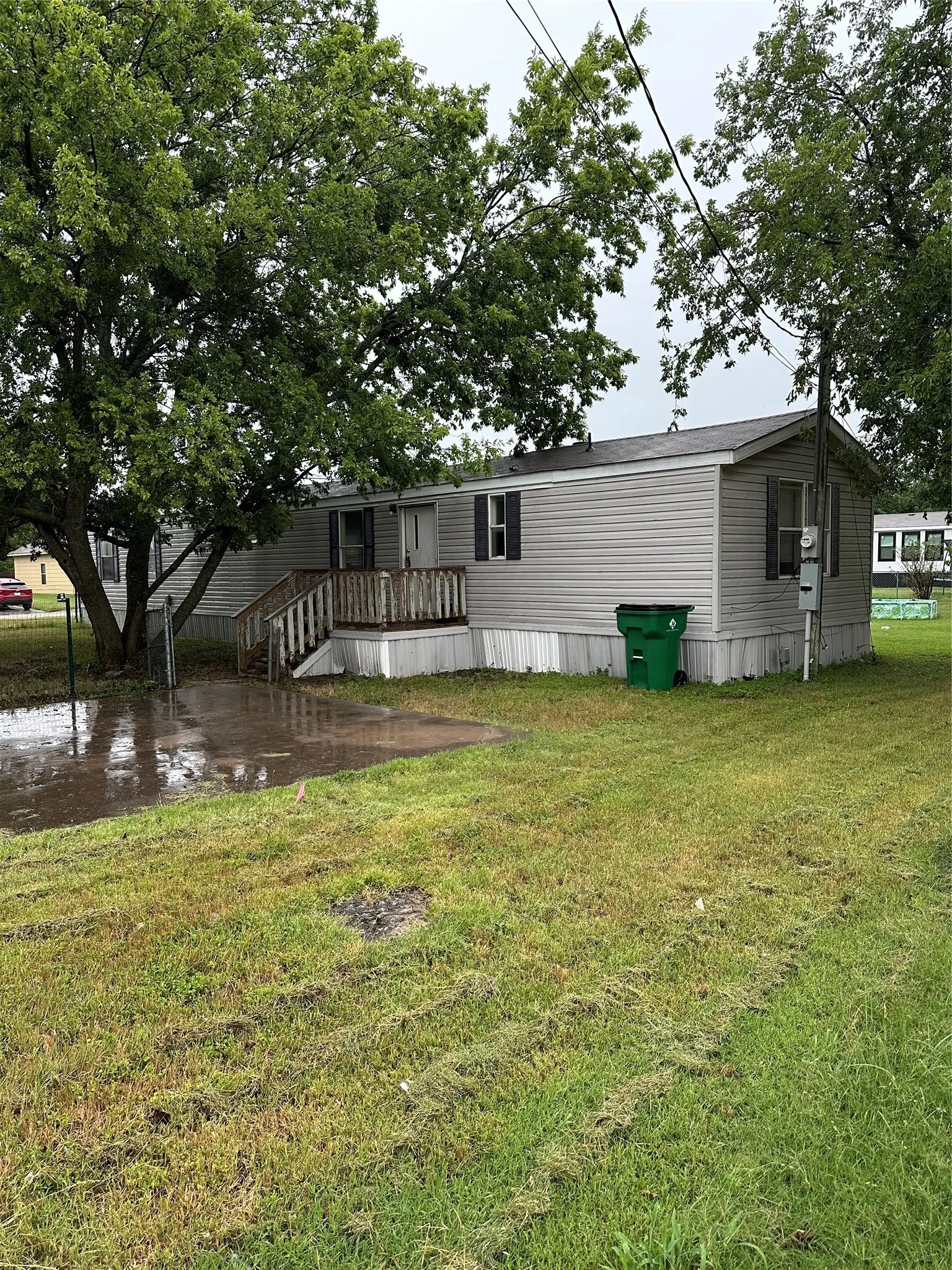 Mobile Home For Sale in Erath County , 1250 N Belknap Street, Stephenville, Texas 76401, 2 Bedrooms, 2 Bathrooms, Garage spaces, 1,088 Sqft, built in 1999, Price $115,000, mls#21308117, Real Estate Agent in Stephenville, Homes For Sale in Erath county, Homes For Sale in Stephenville, Realtor in Stephenville Texas, Real Estate Brokerage Independent Realty Texas, Luminita Cordes Realtor