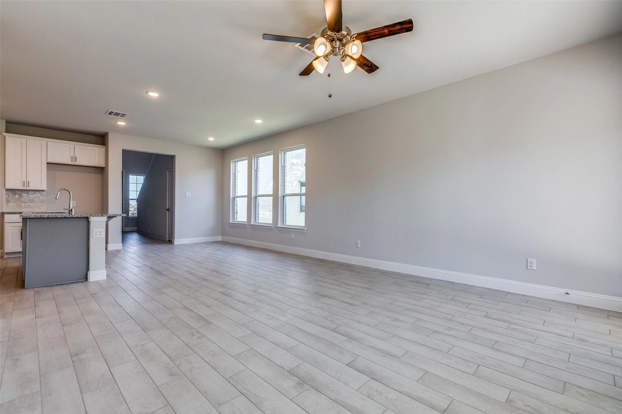 Single Family Residence For Rent in Collin County , 436 Boot Strap Place, Weston, Texas 75009, 4 Bedroom, 3 Bathroom, 2 Garage spaces, 2,165 Sqft, built in 2023, mls#21311237, Real Estate Agent in Weston, Homes For Rent in Collin county, Homes For Rent in Weston, Realtor in Weston Texas, Real Estate Brokerage Independent Realty Texas, Luminita Cordes Realtor