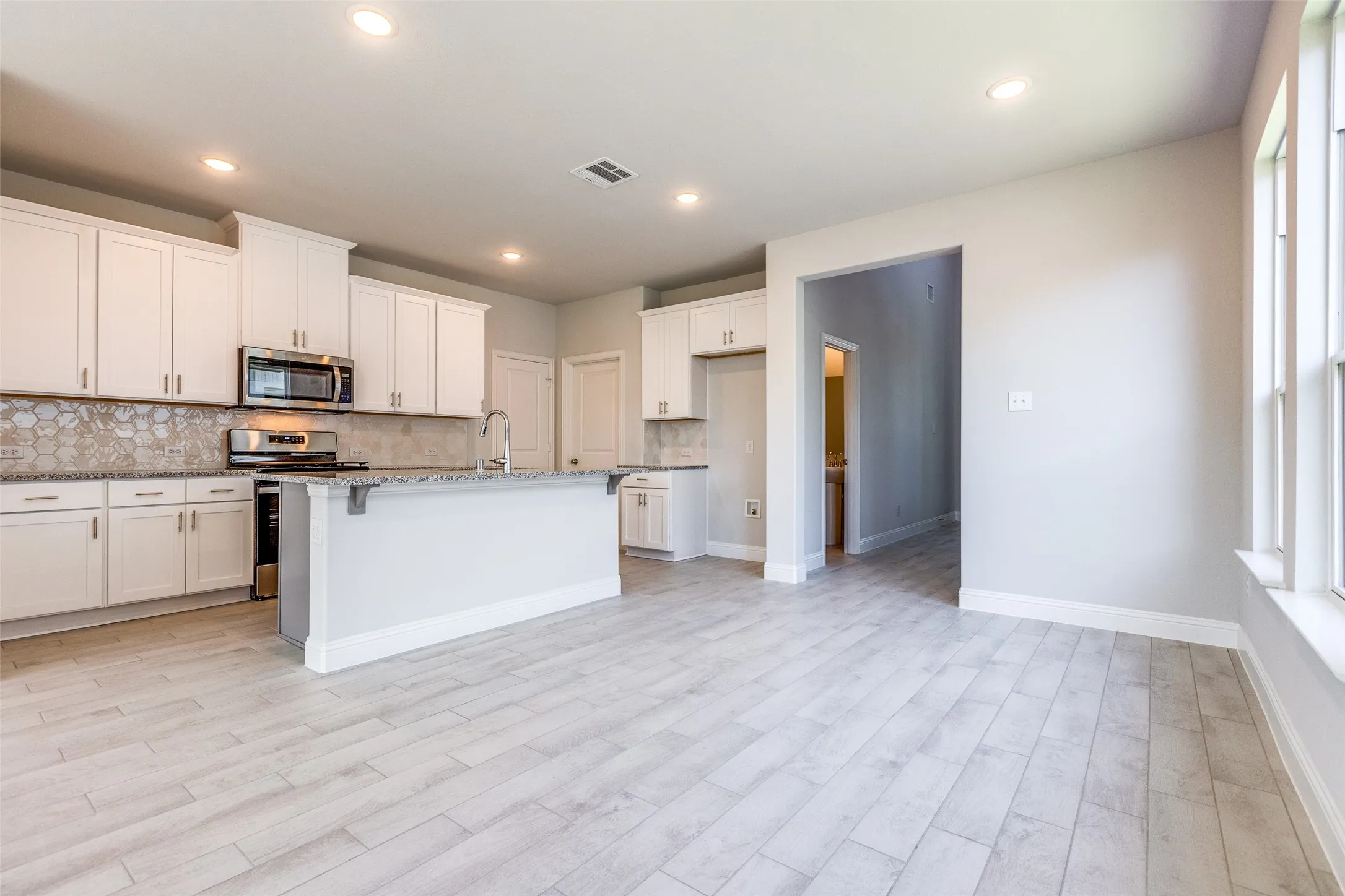 Single Family Residence For Rent in Collin County , 436 Boot Strap Place, Weston, Texas 75009, 4 Bedroom, 3 Bathroom, 2 Garage spaces, 2,165 Sqft, built in 2023, mls#21311237, Real Estate Agent in Weston, Homes For Rent in Collin county, Homes For Rent in Weston, Realtor in Weston Texas, Real Estate Brokerage Independent Realty Texas, Luminita Cordes Realtor
