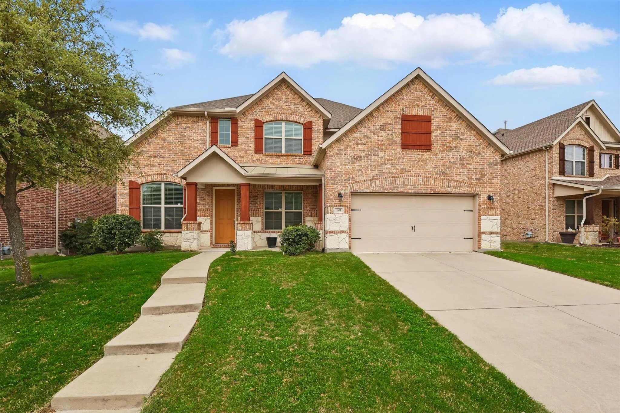 Single Family Residence For Rent in Collin County , 1605 Lisburn Drive, Mc Kinney, Texas 75071, 4 Bedrooms, 4 Bathrooms, 2 Garage spaces, 3,565 Sqft, built in 2015, Price $3,300, mls#21308475, Real Estate Agent in Mc Kinney, Homes For Rent in Collin county, Homes For Rent in Mc Kinney, Realtor in Mc Kinney Texas, Real Estate Brokerage Independent Realty Texas, Luminita Cordes Realtor