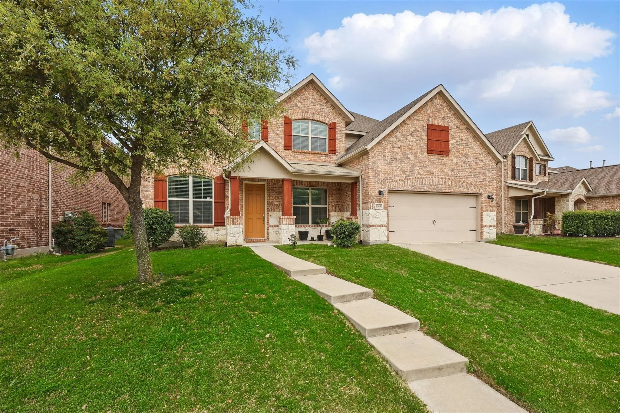 Single Family Residence For Rent in Collin County , 1605 Lisburn Drive, Mc Kinney, Texas 75071, 4 Bedrooms, 4 Bathrooms, 2 Garage spaces, 3,565 Sqft, built in 2015, Price $3,300, mls#21308475, Real Estate Agent in Mc Kinney, Homes For Rent in Collin county, Homes For Rent in Mc Kinney, Realtor in Mc Kinney Texas, Real Estate Brokerage Independent Realty Texas, Luminita Cordes Realtor