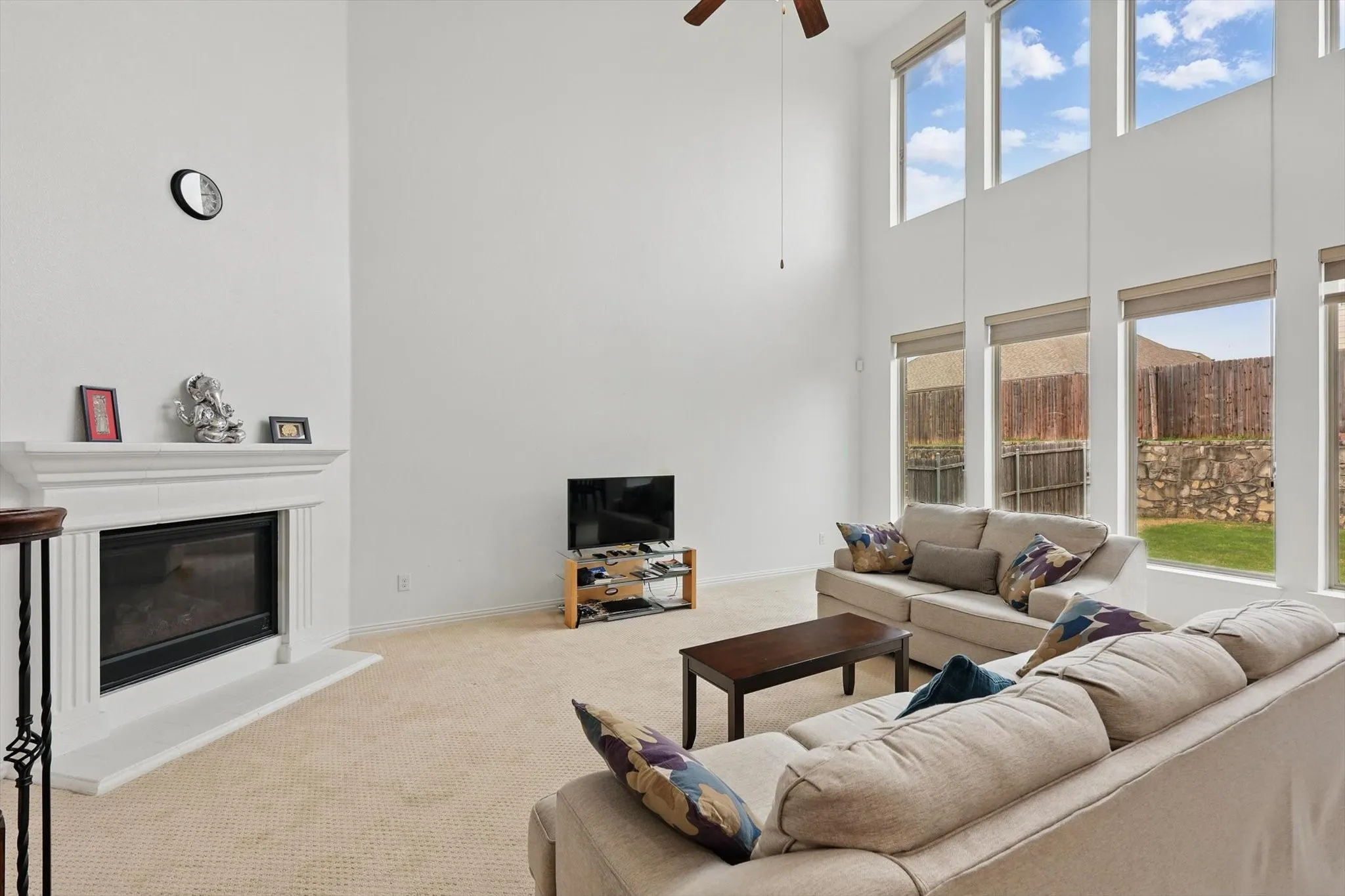Single Family Residence For Rent in Collin County , 1605 Lisburn Drive, Mc Kinney, Texas 75071, 4 Bedrooms, 4 Bathrooms, 2 Garage spaces, 3,565 Sqft, built in 2015, Price $3,300, mls#21308475, Real Estate Agent in Mc Kinney, Homes For Rent in Collin county, Homes For Rent in Mc Kinney, Realtor in Mc Kinney Texas, Real Estate Brokerage Independent Realty Texas, Luminita Cordes Realtor