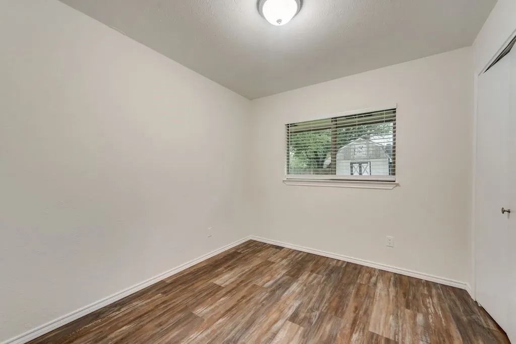 Single Family Residence For Rent in Dallas County , 901 Hudson Drive, Garland, Texas 75043, 3 Bedroom, 2 Bathroom, 2 Garage spaces, 1,221 Sqft, built in 1969, mls#21311251, Real Estate Agent in Garland, Homes For Rent in Dallas county, Homes For Rent in Garland, Realtor in Garland Texas, Real Estate Brokerage Independent Realty Texas, Luminita Cordes Realtor
