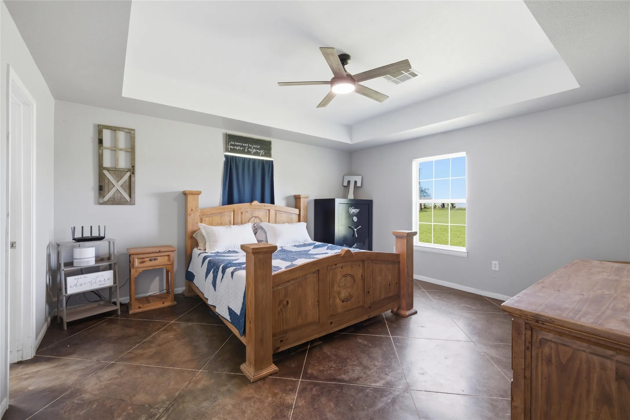 Single Family Residence For Sale in Limestone County , 1727 LCR 124, Mount Calm, Texas 76673, 4 Bedroom, 2 Bathroom, Garage spaces, 1,999 Sqft, built in 2006, mls#21309973, Real Estate Agent in Mount Calm, Homes For Sale in Limestone county, Homes For Sale in Mount Calm, Realtor in Mount Calm Texas, Real Estate Brokerage Independent Realty Texas, Luminita Cordes Realtor