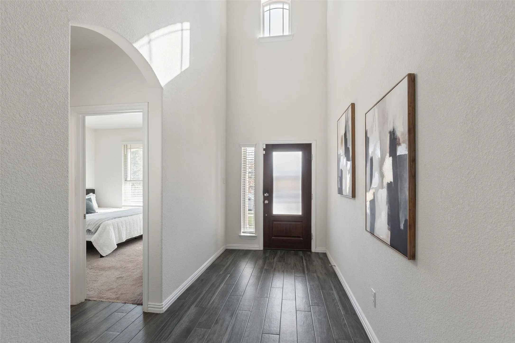 Single Family Residence For Rent in Denton County , 1413 Lake Grove Drive, Little Elm, Texas 75068, 4 Bedroom, 4 Bathroom, 2 Garage spaces, 3,007 Sqft, built in 2020, mls#21311054, Real Estate Agent in Little Elm, Homes For Rent in Denton county, Homes For Rent in Little Elm, Realtor in Little Elm Texas, Real Estate Brokerage Independent Realty Texas, Luminita Cordes Realtor