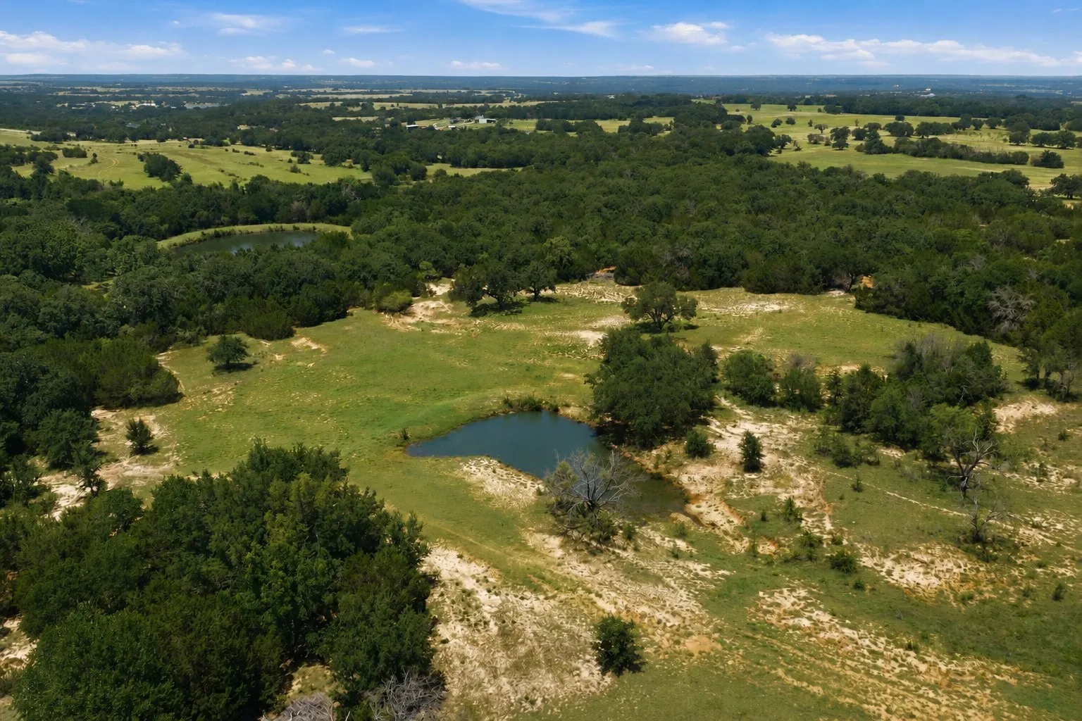 Farm For Sale in Hamilton County , 5835 N Fm 1744, Hico, Texas 76457, 4 Bedroom, 3 Bathroom, 2 Garage spaces, 2,200 Sqft, built in 2010, mls#21311232, Real Estate Agent in Hico, Homes For Sale in Hamilton county, Homes For Sale in Hico, Realtor in Hico Texas, Real Estate Brokerage Independent Realty Texas, Luminita Cordes Realtor
