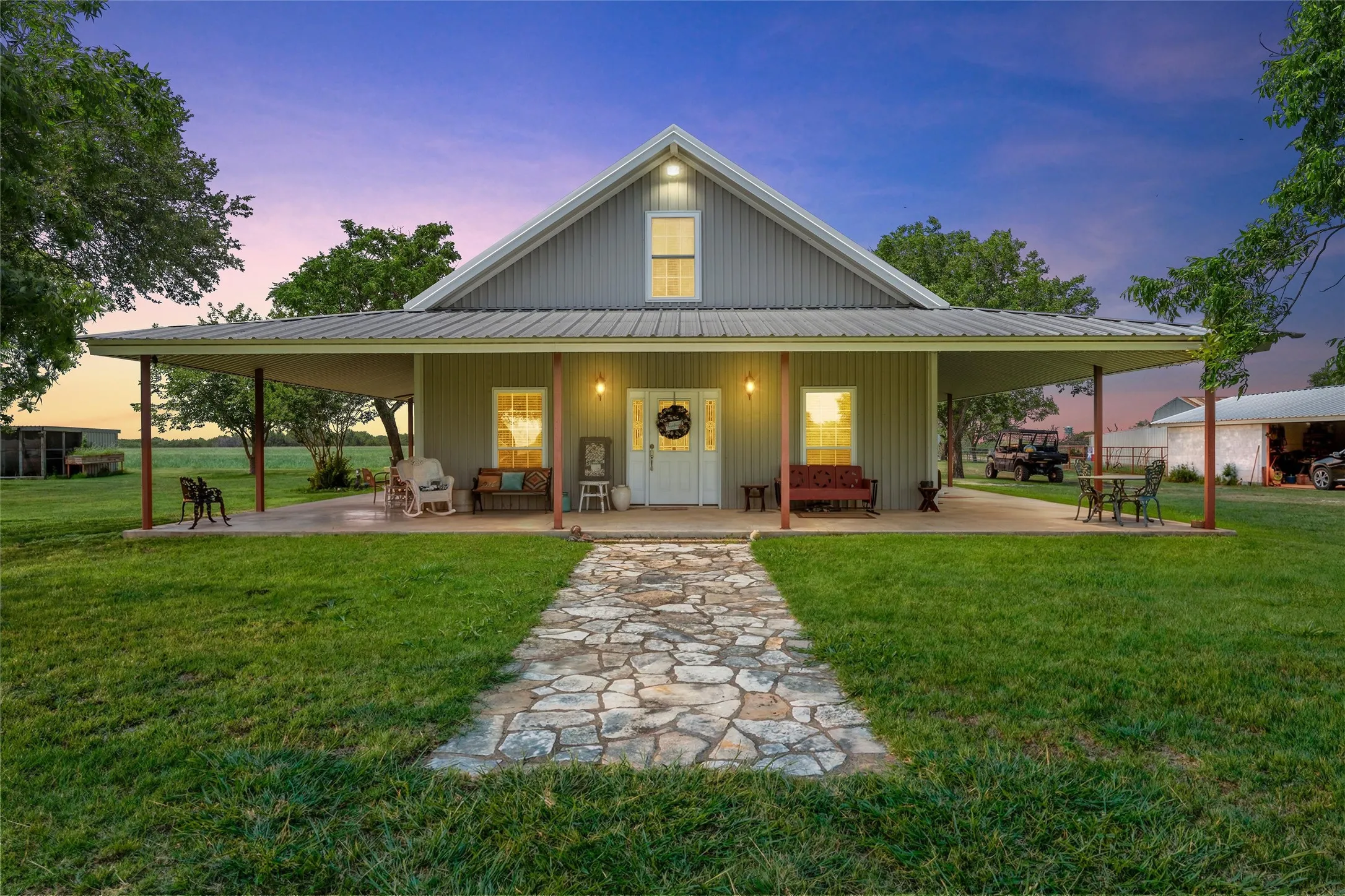 Farm For Sale in Hamilton County , 5835 N Fm 1744, Hico, Texas 76457, 4 Bedroom, 3 Bathroom, 2 Garage spaces, 2,200 Sqft, built in 2010, mls#21311232, Real Estate Agent in Hico, Homes For Sale in Hamilton county, Homes For Sale in Hico, Realtor in Hico Texas, Real Estate Brokerage Independent Realty Texas, Luminita Cordes Realtor