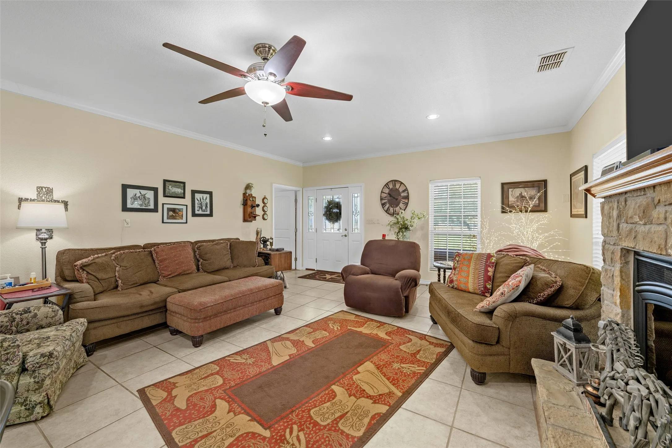 Farm For Sale in Hamilton County , 5835 N Fm 1744, Hico, Texas 76457, 4 Bedroom, 3 Bathroom, 2 Garage spaces, 2,200 Sqft, built in 2010, mls#21311232, Real Estate Agent in Hico, Homes For Sale in Hamilton county, Homes For Sale in Hico, Realtor in Hico Texas, Real Estate Brokerage Independent Realty Texas, Luminita Cordes Realtor