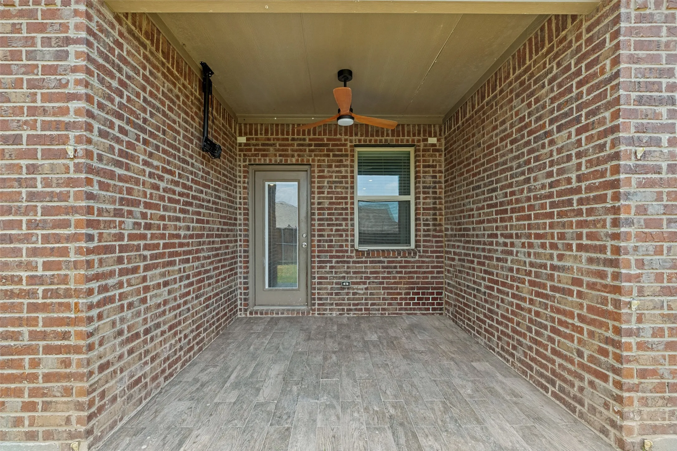 Single Family Residence For Sale in Collin County , 3305 Founders, Melissa, Texas 75454, 4 Bedroom, 3 Bathroom, 2 Garage spaces, 2,918 Sqft, built in 2017, mls#21311301, Real Estate Agent in Melissa, Homes For Sale in Collin county, Homes For Sale in Melissa, Realtor in Melissa Texas, Real Estate Brokerage Independent Realty Texas, Luminita Cordes Realtor
