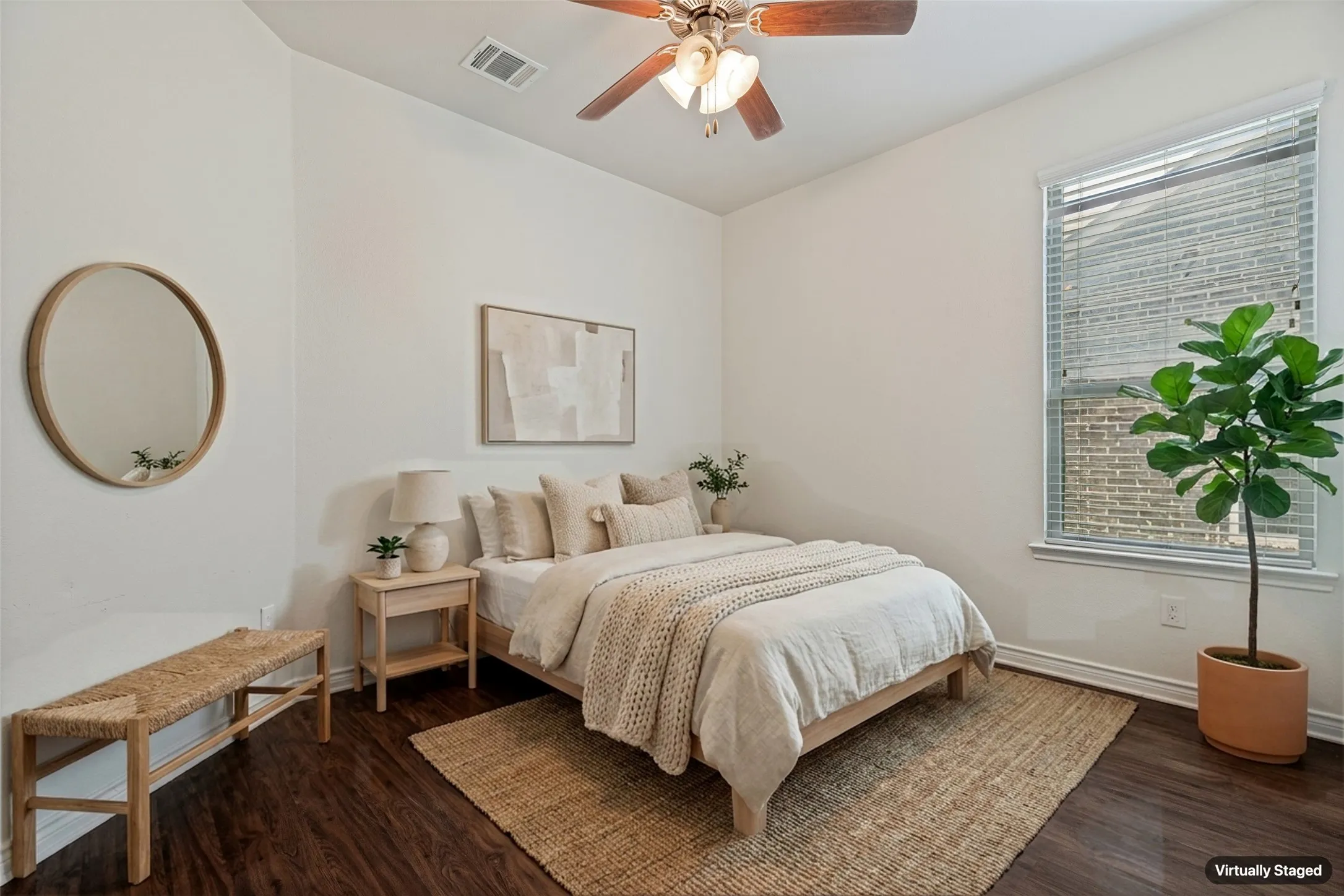 Single Family Residence For Sale in Collin County , 3305 Founders, Melissa, Texas 75454, 4 Bedroom, 3 Bathroom, 2 Garage spaces, 2,918 Sqft, built in 2017, mls#21311301, Real Estate Agent in Melissa, Homes For Sale in Collin county, Homes For Sale in Melissa, Realtor in Melissa Texas, Real Estate Brokerage Independent Realty Texas, Luminita Cordes Realtor
