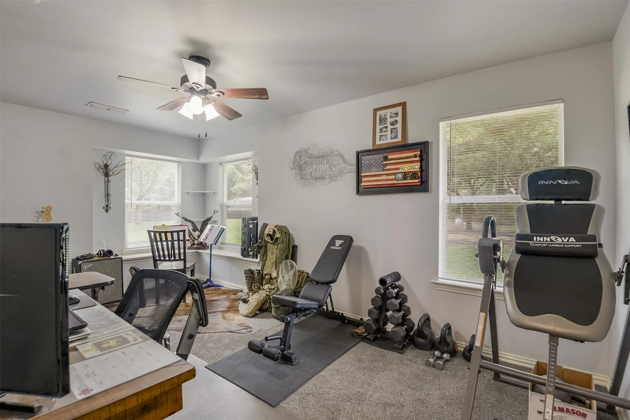 Single Family Residence For Sale in Ellis County , 515 Seneca Drive, Waxahachie, Texas 75165, 4 Bedroom, 3 Bathroom, 3 Garage spaces, 2,927 Sqft, built in 1998, mls#21310667, Real Estate Agent in Waxahachie, Homes For Sale in Ellis county, Homes For Sale in Waxahachie, Realtor in Waxahachie Texas, Real Estate Brokerage Independent Realty Texas, Luminita Cordes Realtor
