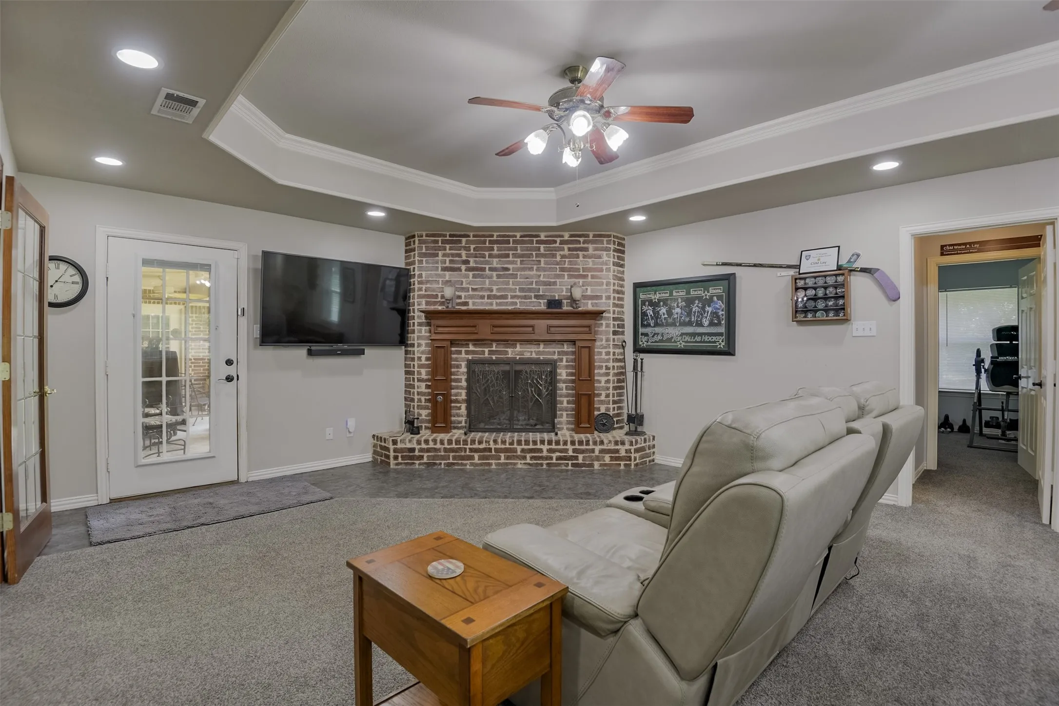 Single Family Residence For Sale in Ellis County , 515 Seneca Drive, Waxahachie, Texas 75165, 4 Bedroom, 3 Bathroom, 3 Garage spaces, 2,927 Sqft, built in 1998, mls#21310667, Real Estate Agent in Waxahachie, Homes For Sale in Ellis county, Homes For Sale in Waxahachie, Realtor in Waxahachie Texas, Real Estate Brokerage Independent Realty Texas, Luminita Cordes Realtor