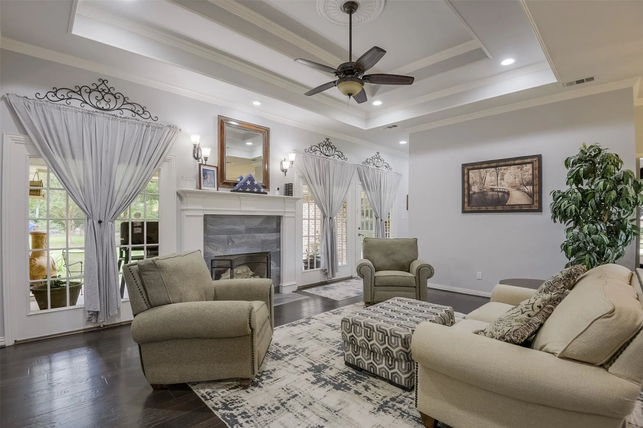 Single Family Residence For Sale in Ellis County , 515 Seneca Drive, Waxahachie, Texas 75165, 4 Bedroom, 3 Bathroom, 3 Garage spaces, 2,927 Sqft, built in 1998, mls#21310667, Real Estate Agent in Waxahachie, Homes For Sale in Ellis county, Homes For Sale in Waxahachie, Realtor in Waxahachie Texas, Real Estate Brokerage Independent Realty Texas, Luminita Cordes Realtor