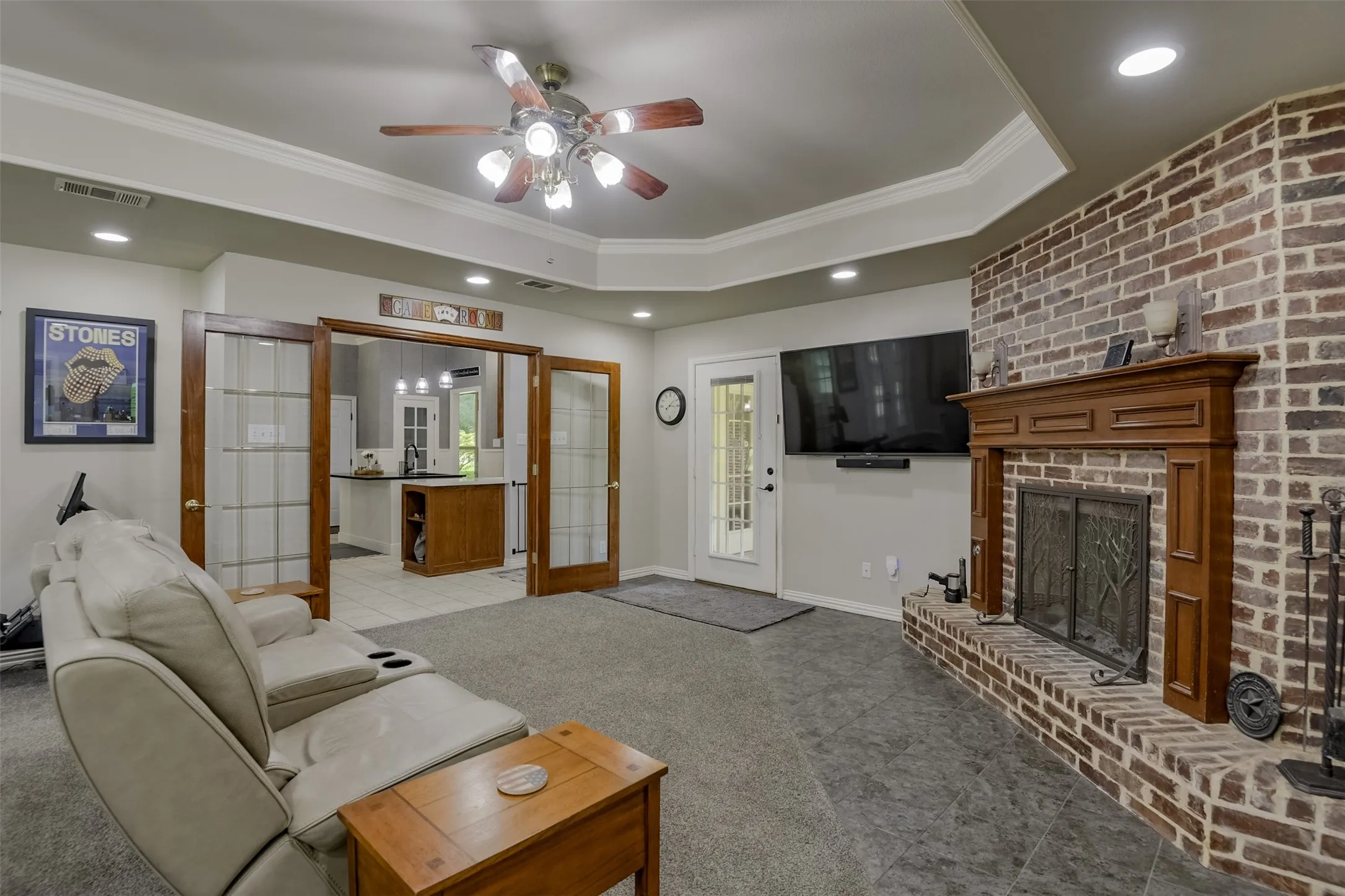 Single Family Residence For Sale in Ellis County , 515 Seneca Drive, Waxahachie, Texas 75165, 4 Bedroom, 3 Bathroom, 3 Garage spaces, 2,927 Sqft, built in 1998, mls#21310667, Real Estate Agent in Waxahachie, Homes For Sale in Ellis county, Homes For Sale in Waxahachie, Realtor in Waxahachie Texas, Real Estate Brokerage Independent Realty Texas, Luminita Cordes Realtor