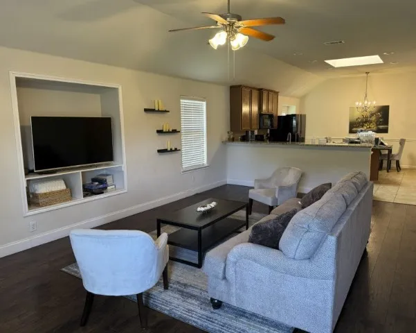Single Family Residence For Sale in Collin County , 2760 Indian Oak Drive, Mc Kinney, Texas 75071, 3 Bedroom, 2 Bathroom, 2 Garage spaces, 1,769 Sqft, built in 2008, mls#21309968, Real Estate Agent in Mc Kinney, Homes For Sale in Collin county, Homes For Sale in Mc Kinney, Realtor in Mc Kinney Texas, Real Estate Brokerage Independent Realty Texas, Luminita Cordes Realtor