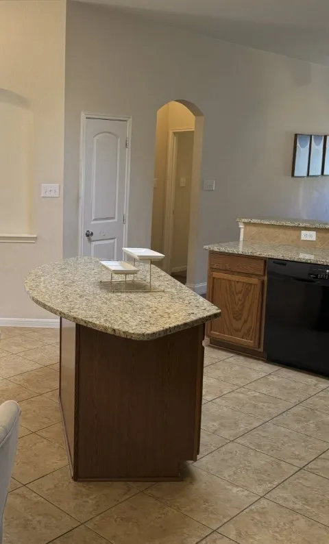 Single Family Residence For Sale in Collin County , 2760 Indian Oak Drive, Mc Kinney, Texas 75071, 3 Bedroom, 2 Bathroom, 2 Garage spaces, 1,769 Sqft, built in 2008, mls#21309968, Real Estate Agent in Mc Kinney, Homes For Sale in Collin county, Homes For Sale in Mc Kinney, Realtor in Mc Kinney Texas, Real Estate Brokerage Independent Realty Texas, Luminita Cordes Realtor