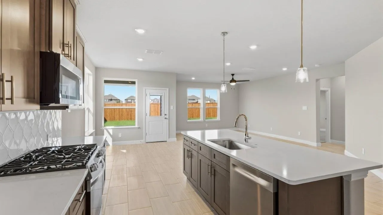 Single Family Residence For Sale in Denton County , 17137 MANZANILLA Drive, Justin, Texas 76247, 4 Bedroom, 2 Bathroom, 2 Garage spaces, 2,014 Sqft, built in 2026, mls#21310081, Real Estate Agent in Justin, Homes For Sale in Denton county, Homes For Sale in Justin, Realtor in Justin Texas, Real Estate Brokerage Independent Realty Texas, Luminita Cordes Realtor