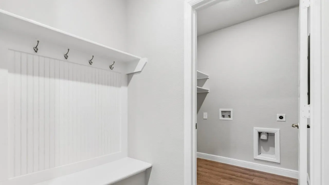 Mud & Laundry Room