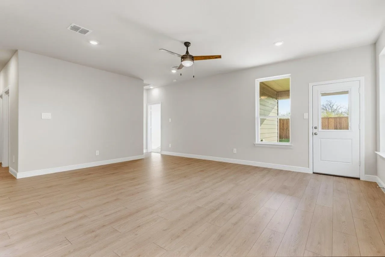 Single Family Residence For Sale in Denton County , 17132 MANZANILLA Drive, Justin, Texas 76247, 5 Bedroom, 3 Bathroom, 2 Garage spaces, 2,120 Sqft, built in 2026, mls#21310514, Real Estate Agent in Justin, Homes For Sale in Denton county, Homes For Sale in Justin, Realtor in Justin Texas, Real Estate Brokerage Independent Realty Texas, Luminita Cordes Realtor