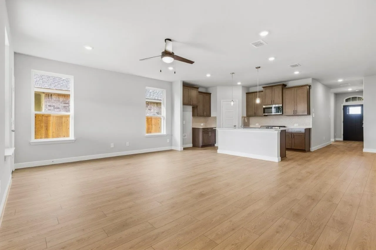 Single Family Residence For Sale in Denton County , 17132 MANZANILLA Drive, Justin, Texas 76247, 5 Bedroom, 3 Bathroom, 2 Garage spaces, 2,120 Sqft, built in 2026, mls#21310514, Real Estate Agent in Justin, Homes For Sale in Denton county, Homes For Sale in Justin, Realtor in Justin Texas, Real Estate Brokerage Independent Realty Texas, Luminita Cordes Realtor
